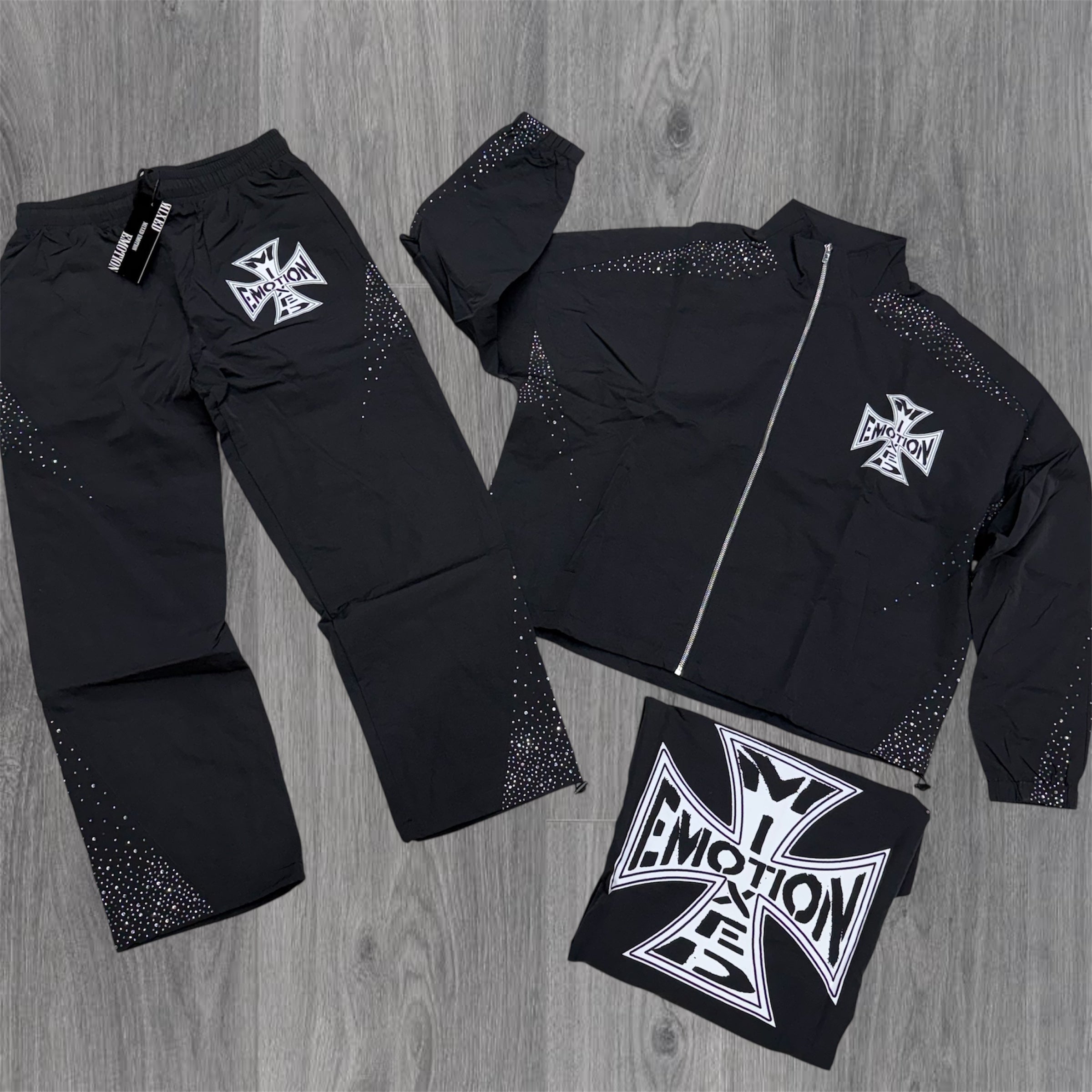 Mixed Emotions - Flare Windbreaker Set - Black
