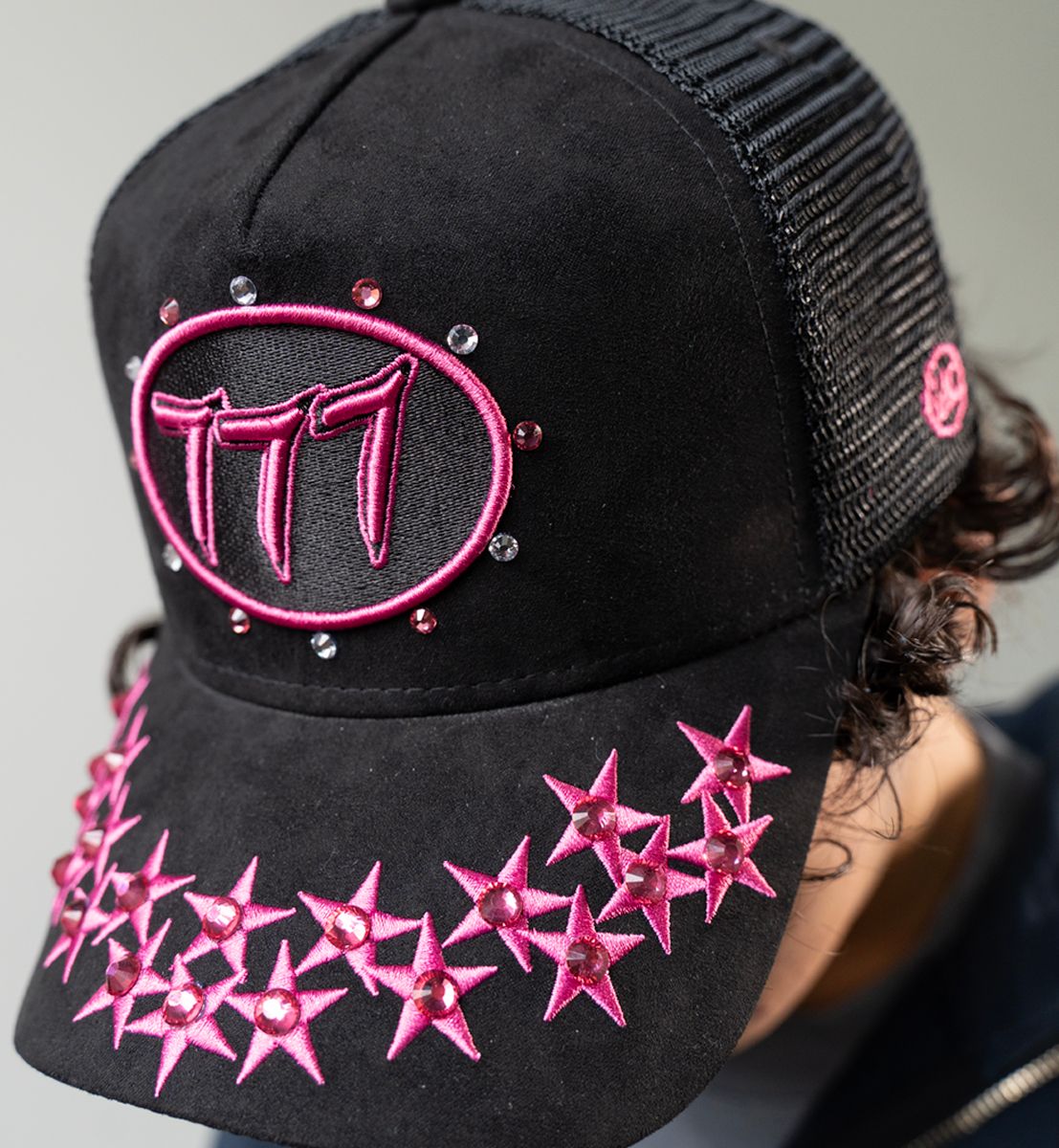 Hudson - 777 Circle Trucker hat - Black/Hot Pink V1