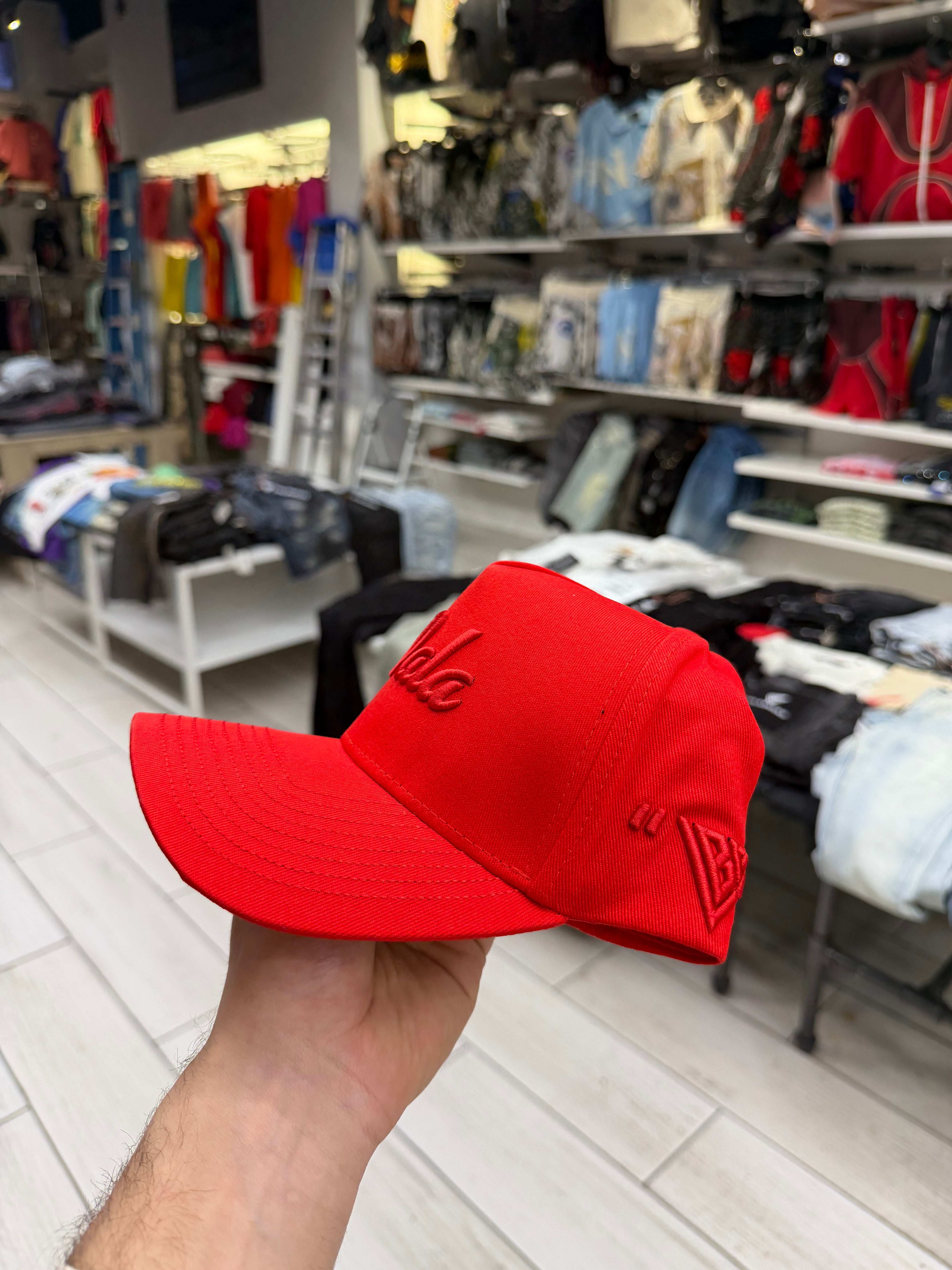 Valabasas Essential Trucker Hat - Red
