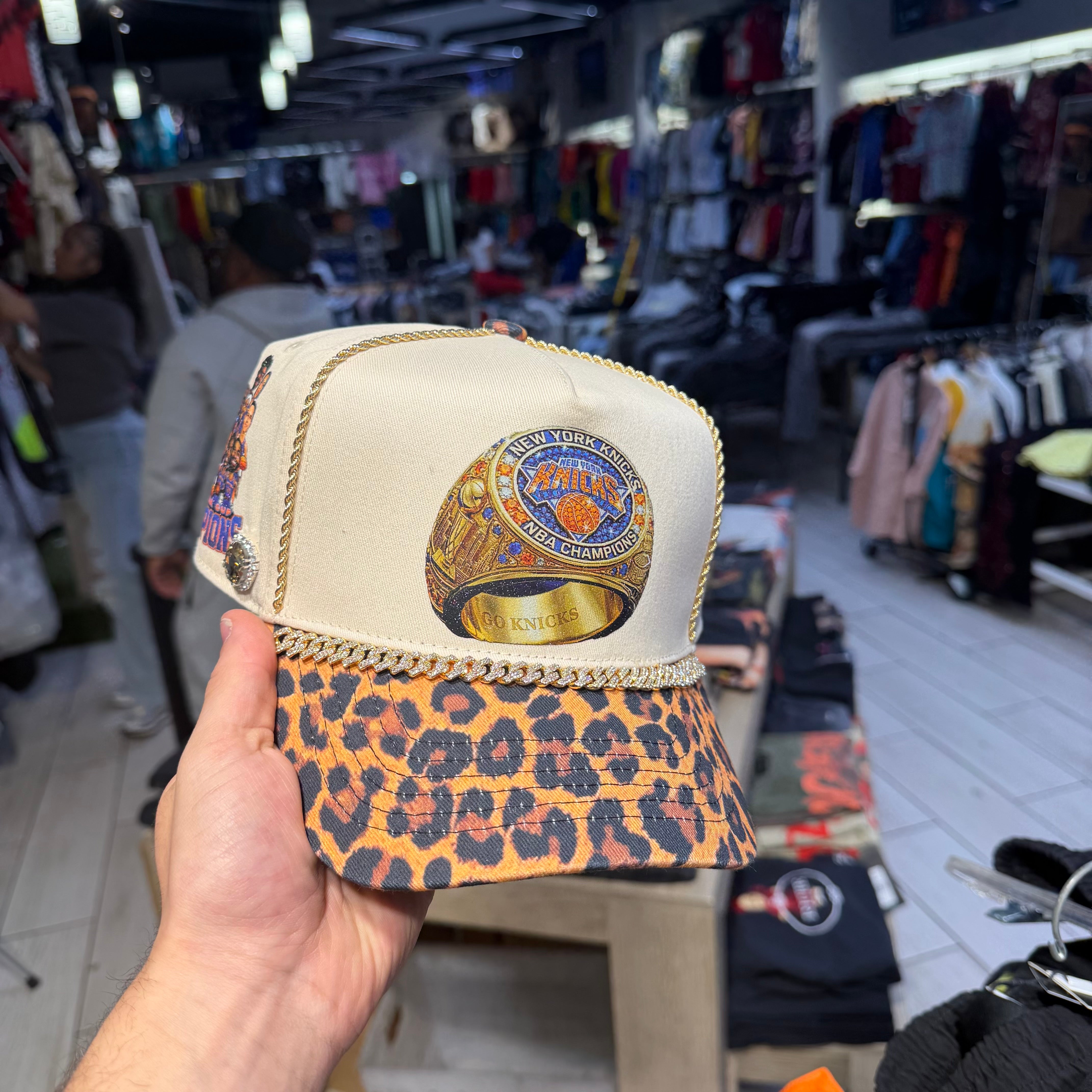 NY KNICKS - Champion TRUCKER Cream