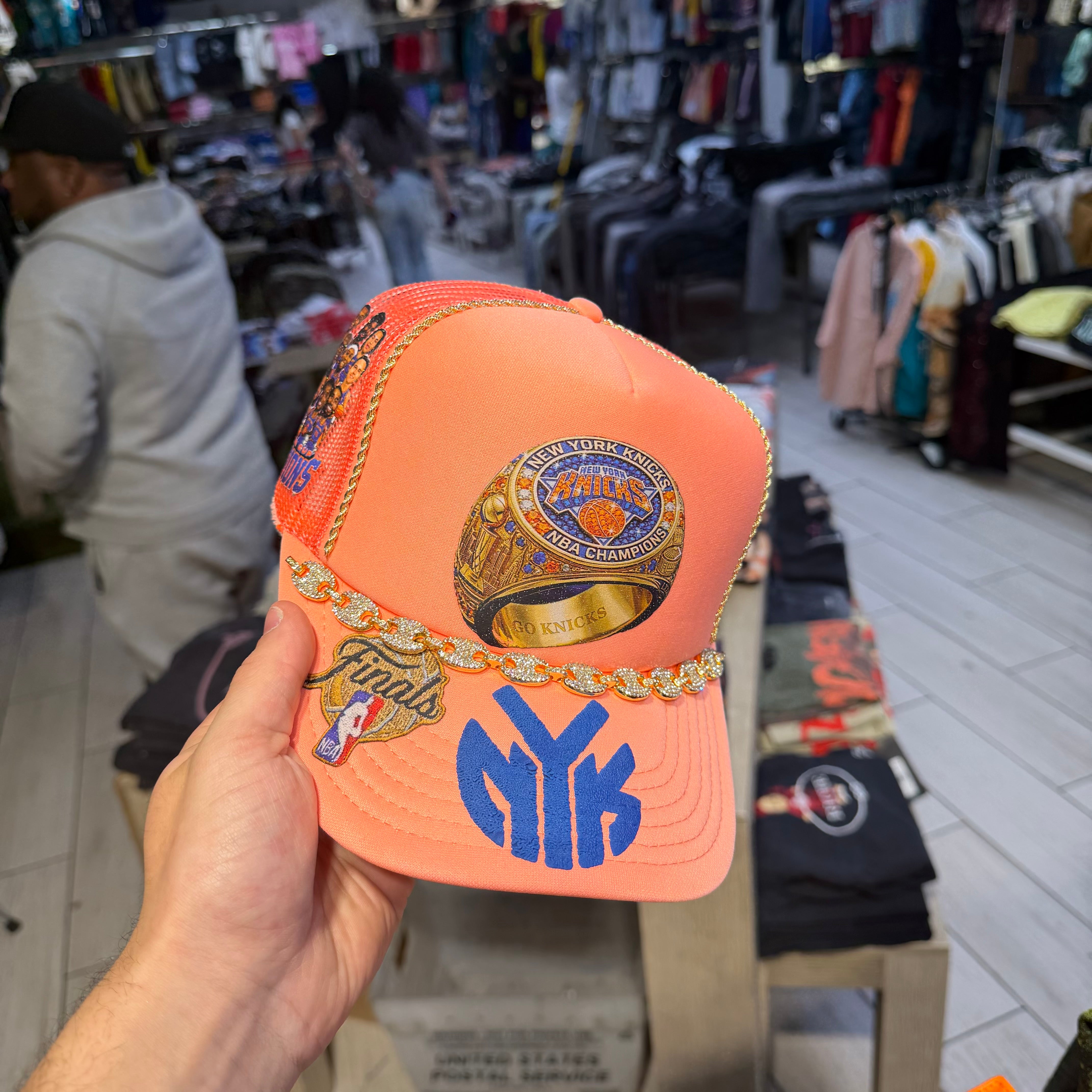 NY KNICKS - Champion TRUCKER Orange