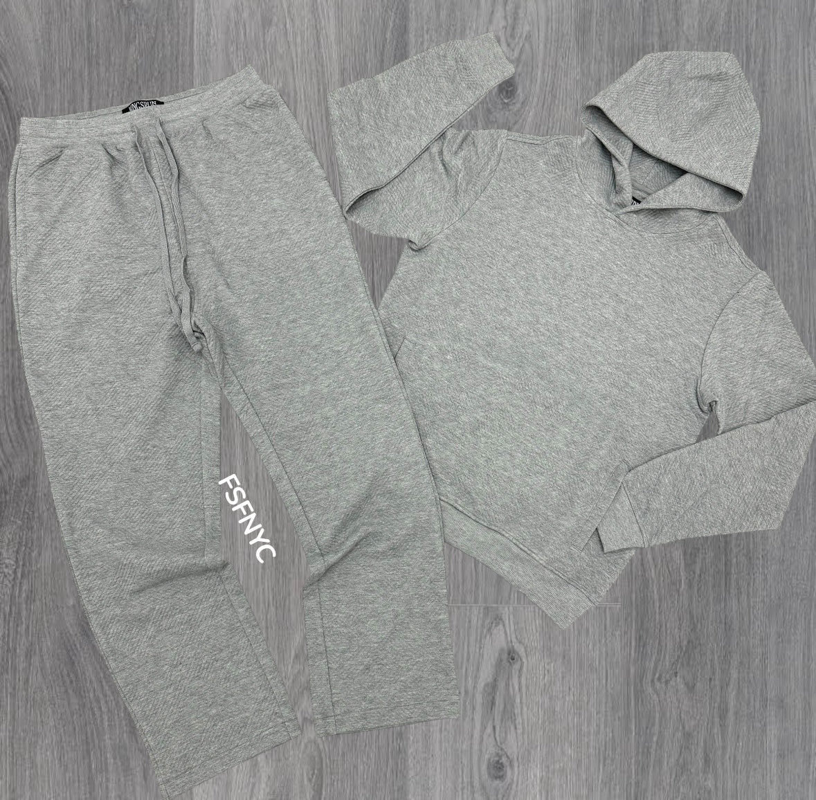 Rebel - Clean Fit Emboss Sweat Suit - Grey - 311411