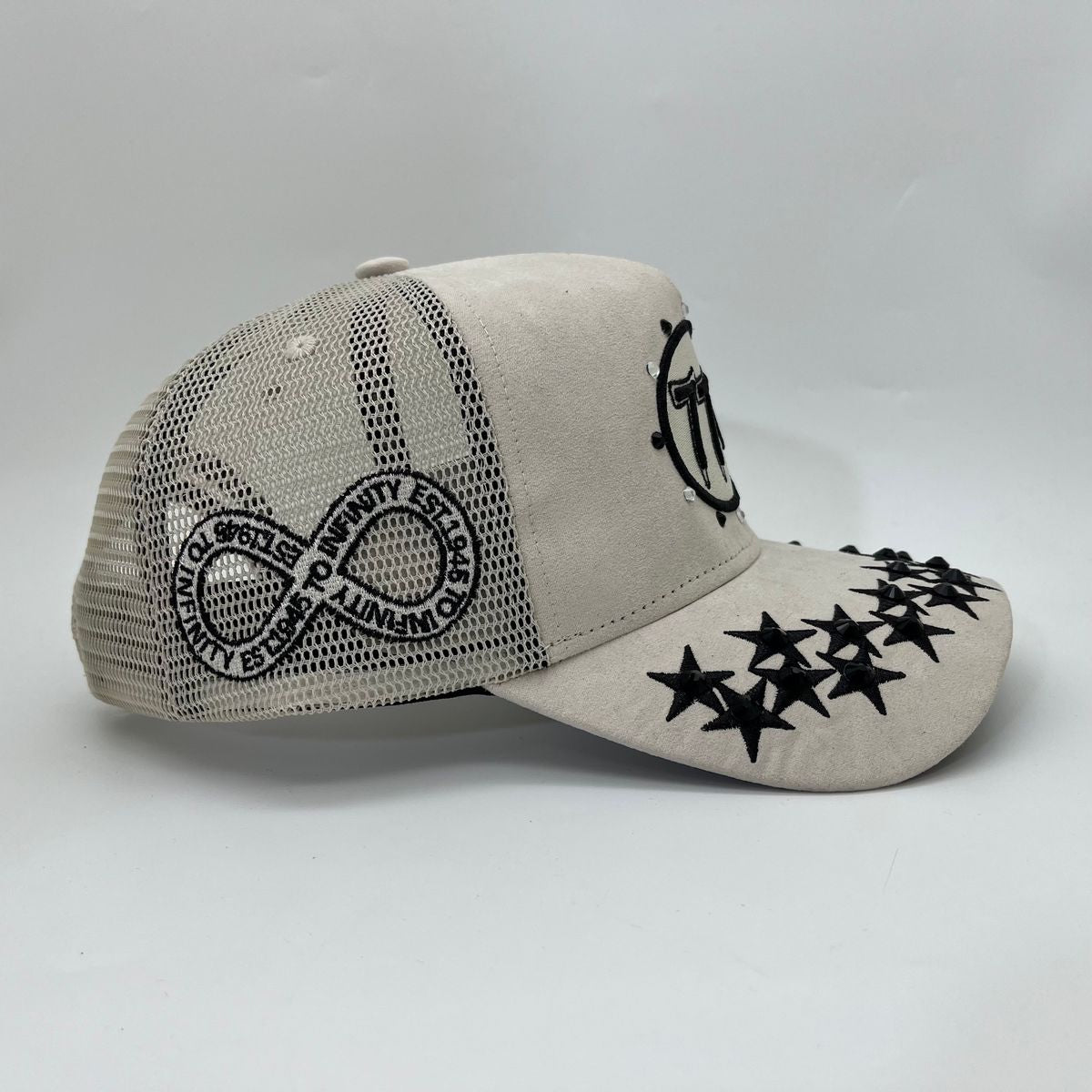 Hudson - 777 Circle Trucker hat - Cream V1