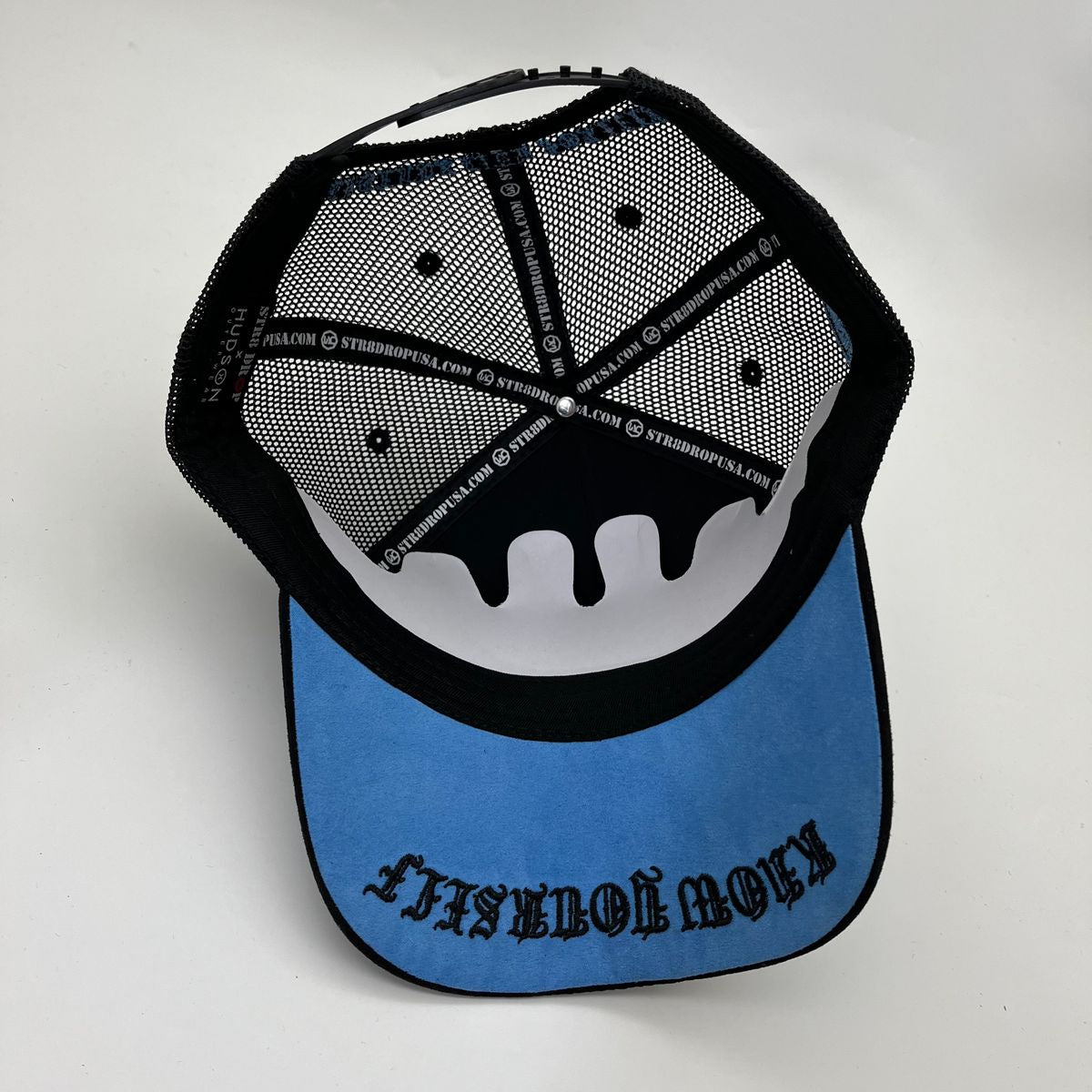Hudson - 777 Circle Trucker hat - Black/UNC V1