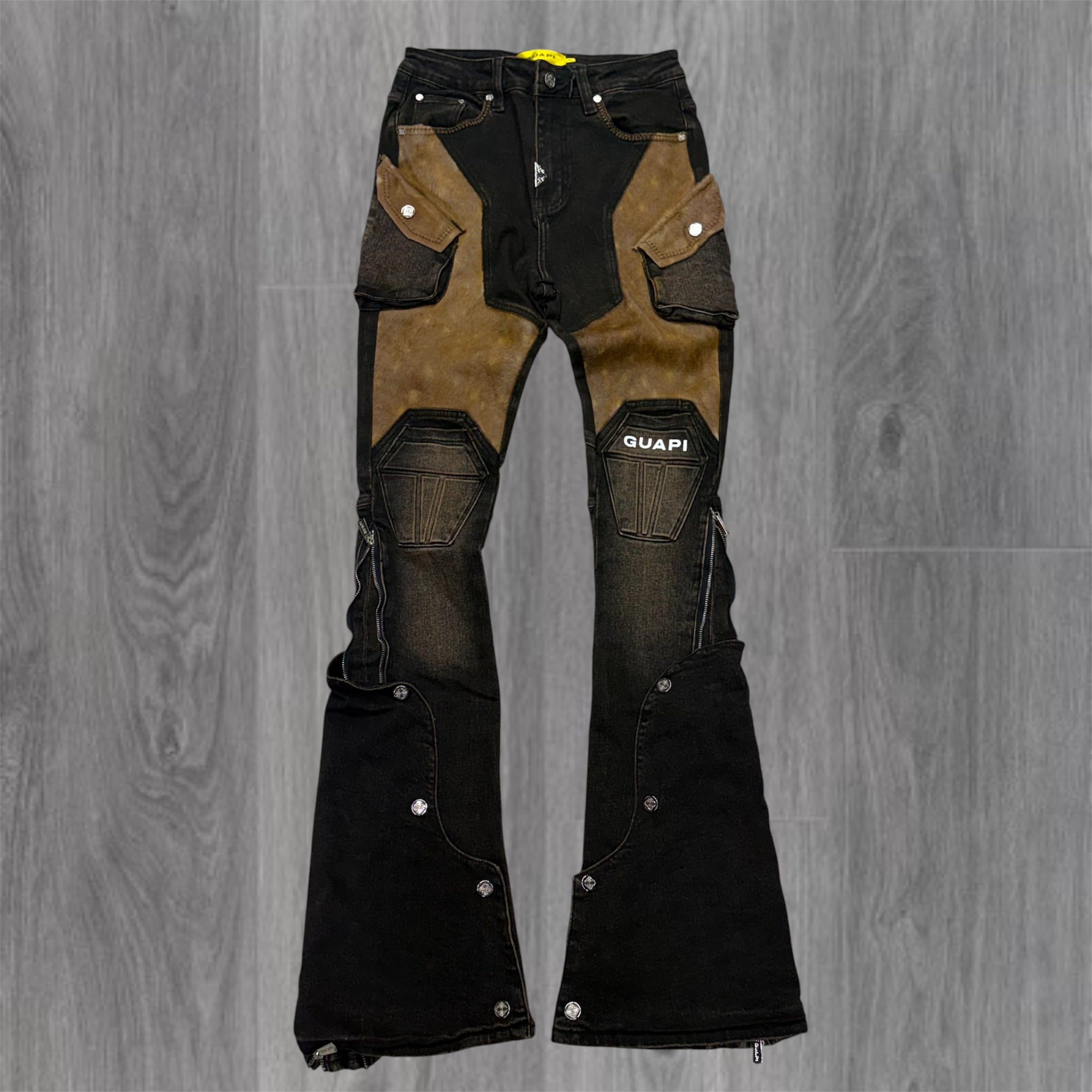 GUAPI - Cowhide Cargo Denim - Brown