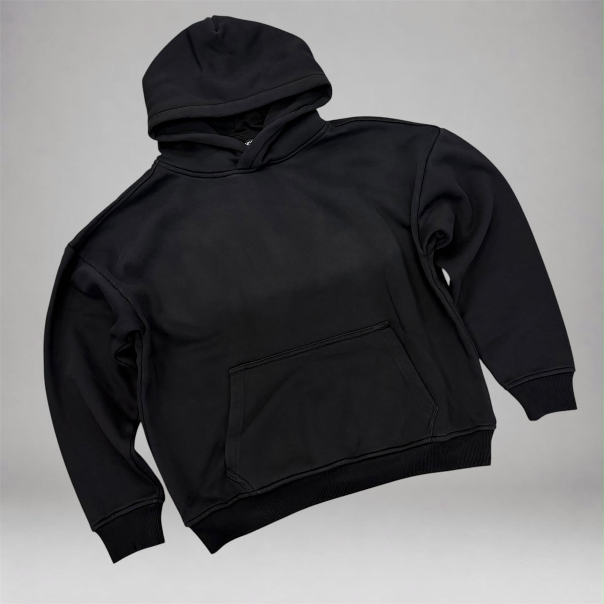 Rebel - The Sunfaded Hoodie - Black 385