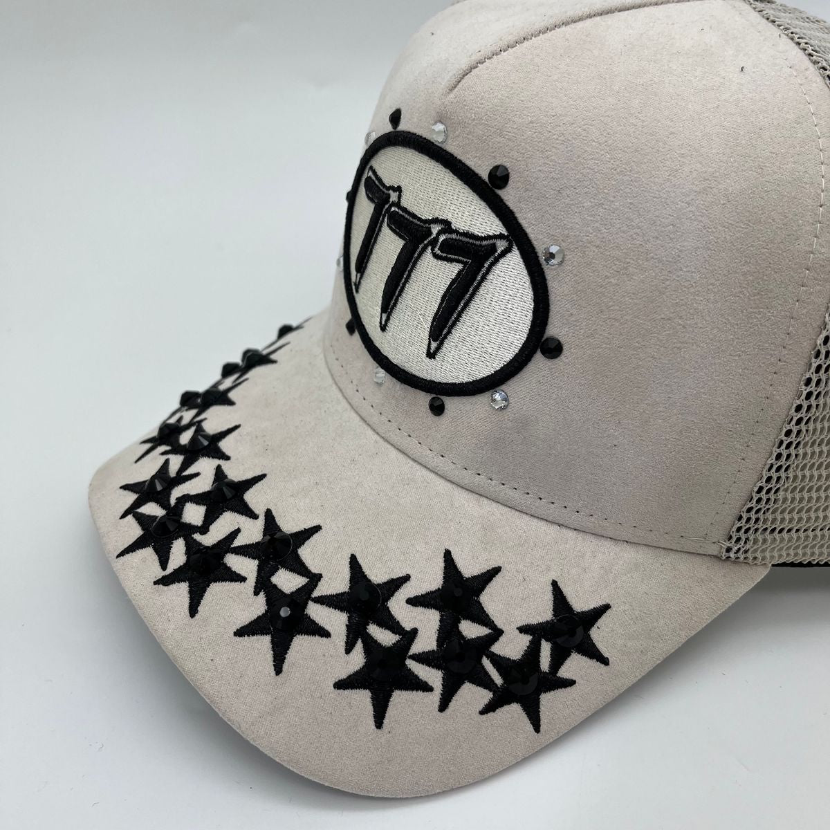 Hudson - 777 Circle Trucker hat - Cream V1