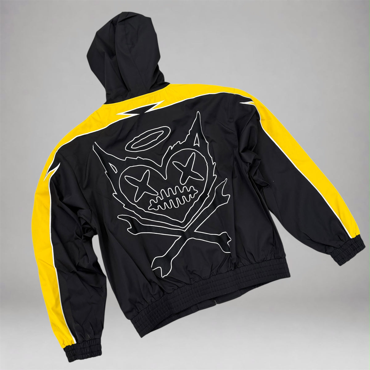 Shattered - Classic Heart Windbreaker Set - Black/Yellow