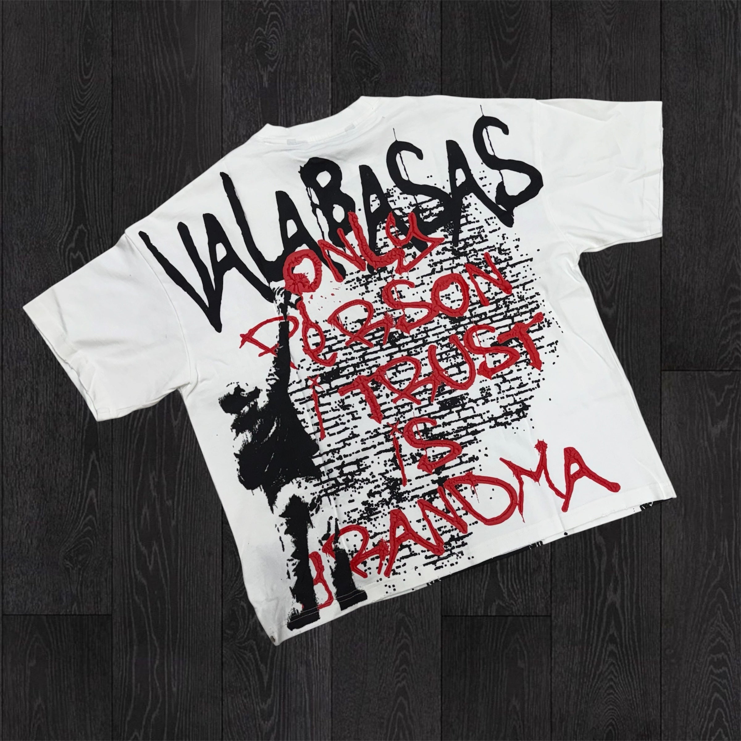Valabasas - Love Granny Tee - White 26005