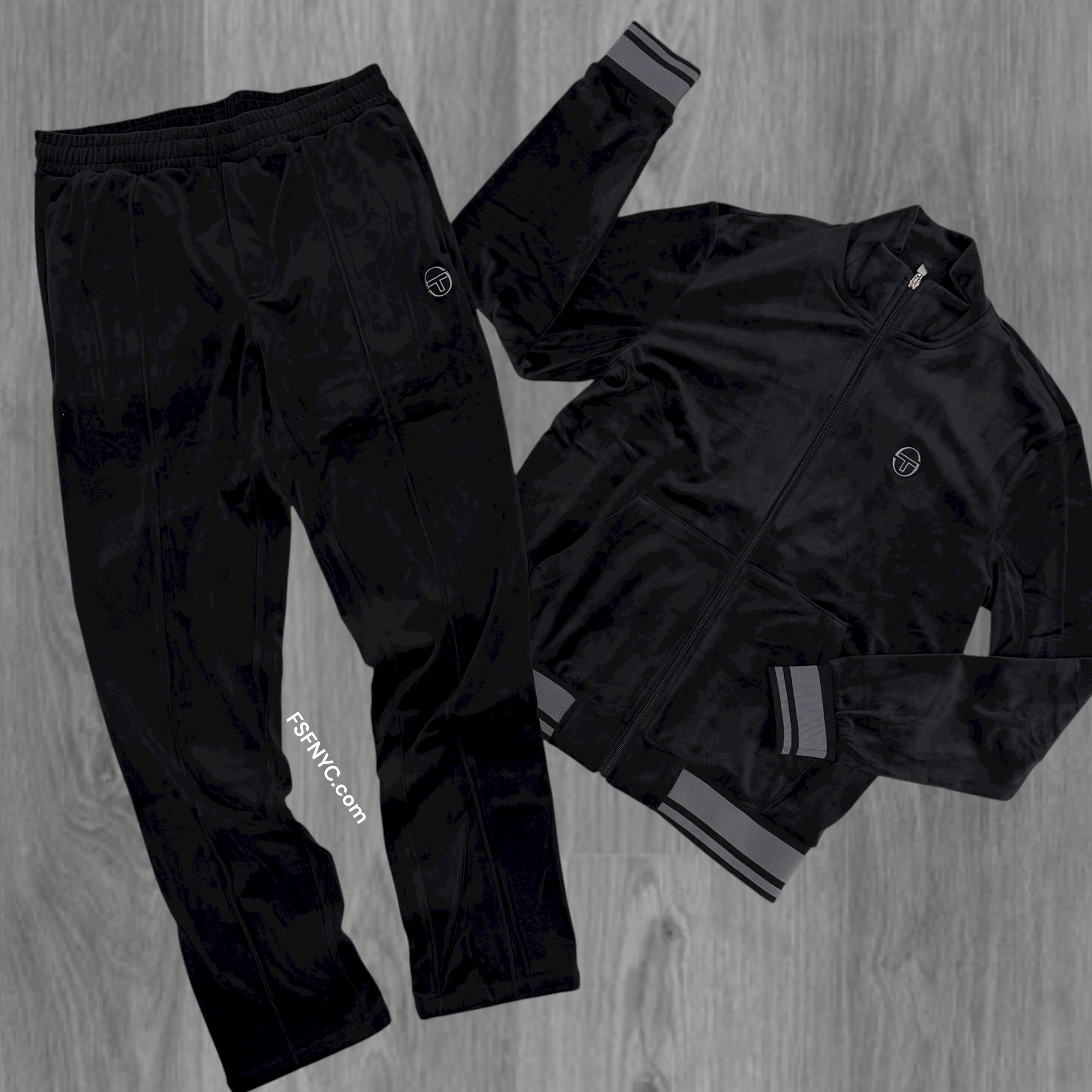 Sergio Tacchini - Velour Viaggioa Track Set - Black Beauty