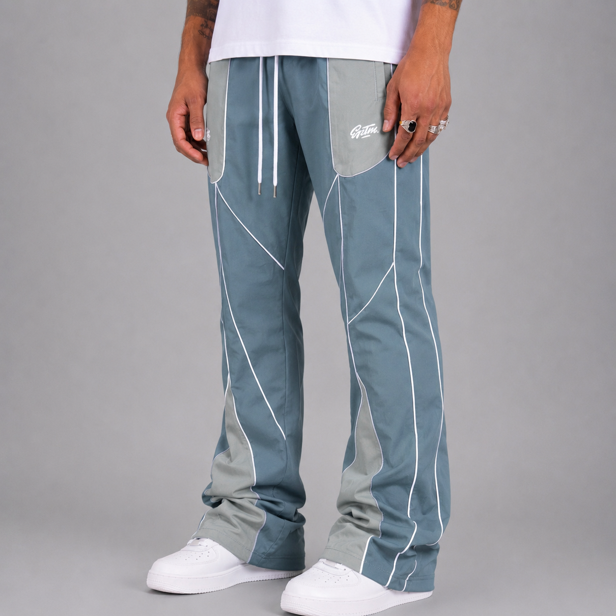 EPTM - Valor Windbreaker Pants - Dusty Blue