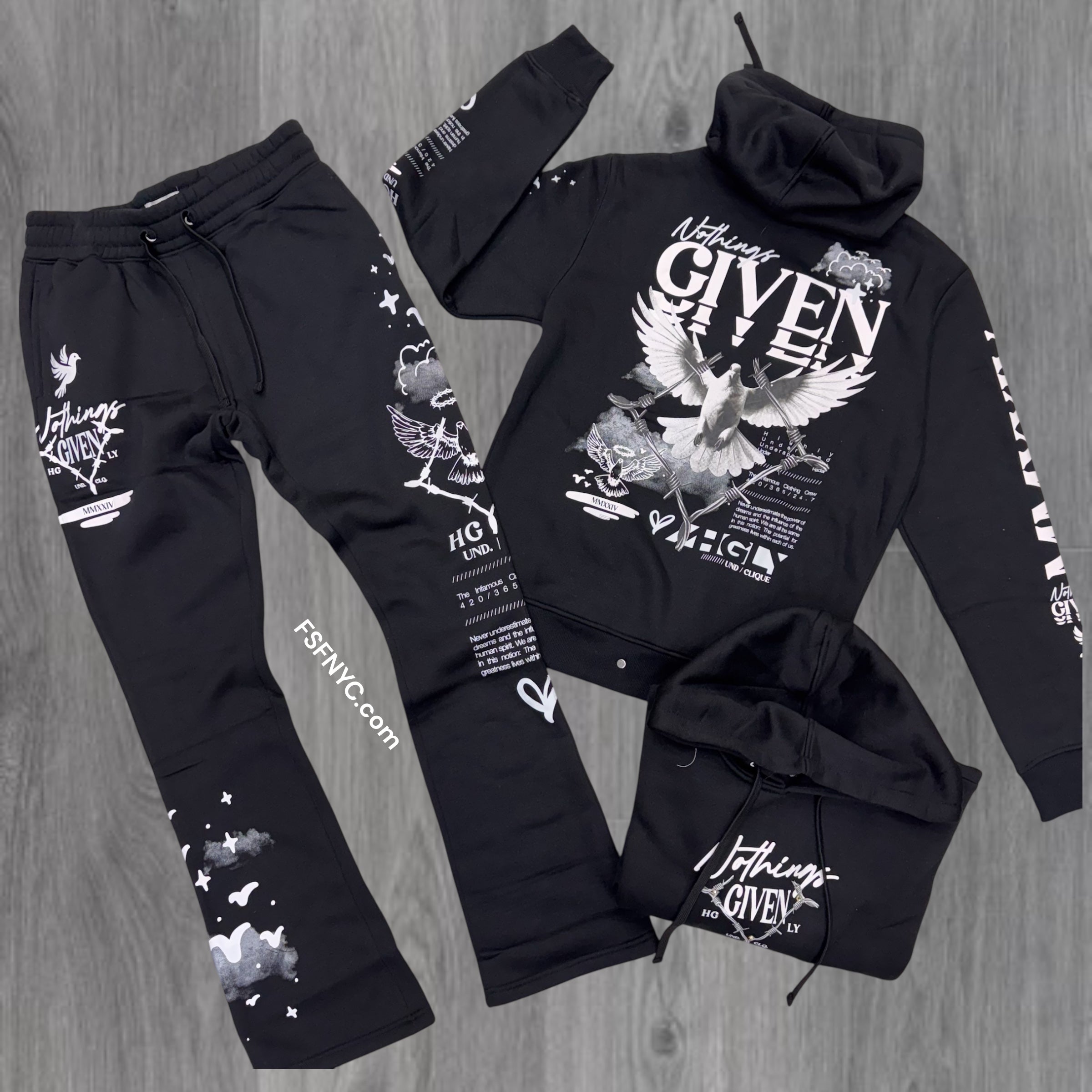 UNDRTD - Stacked Highly Given Sweat Suit - Black - UF5601