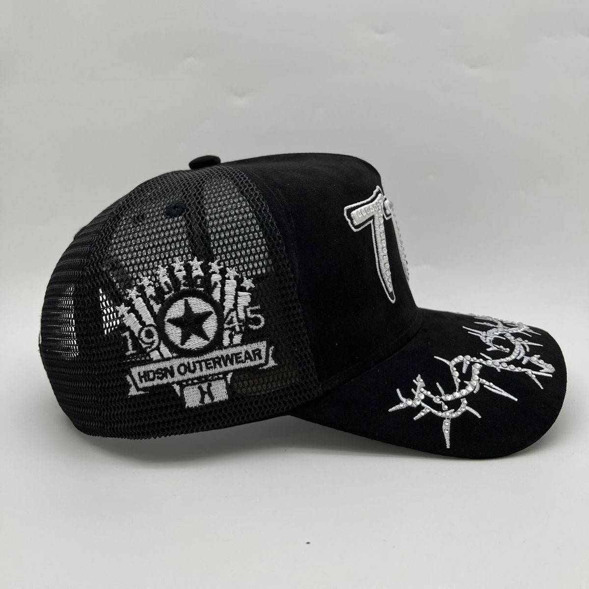 Hudson - “Chains” 777 Trucker hat - Black/White V2
