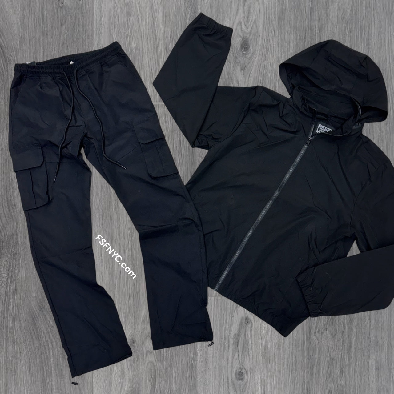Rebel - Set - Nylon Zip Jackets & Cargo Pants - Black - 524 421