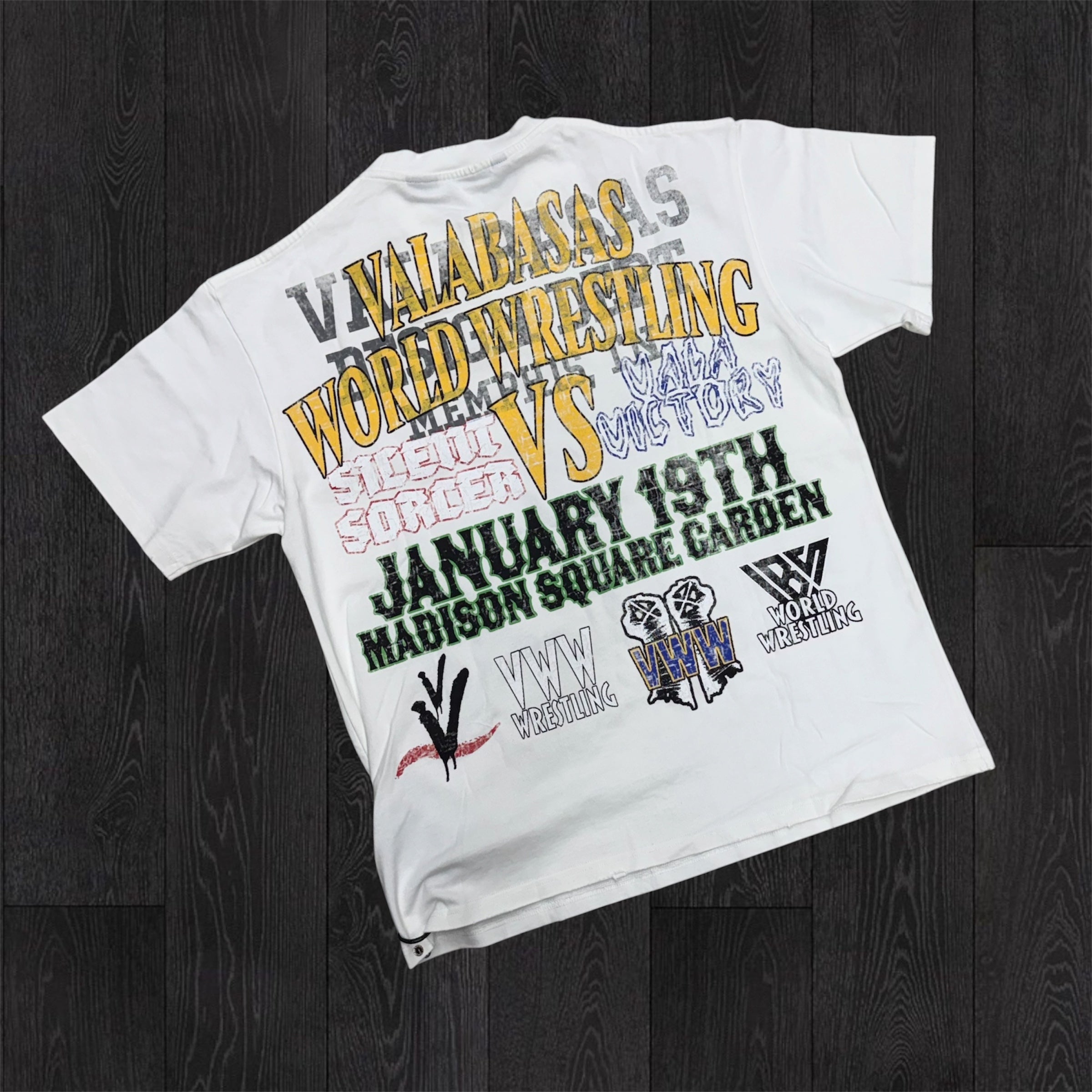 Valabasas - WWE Tee - white  26007