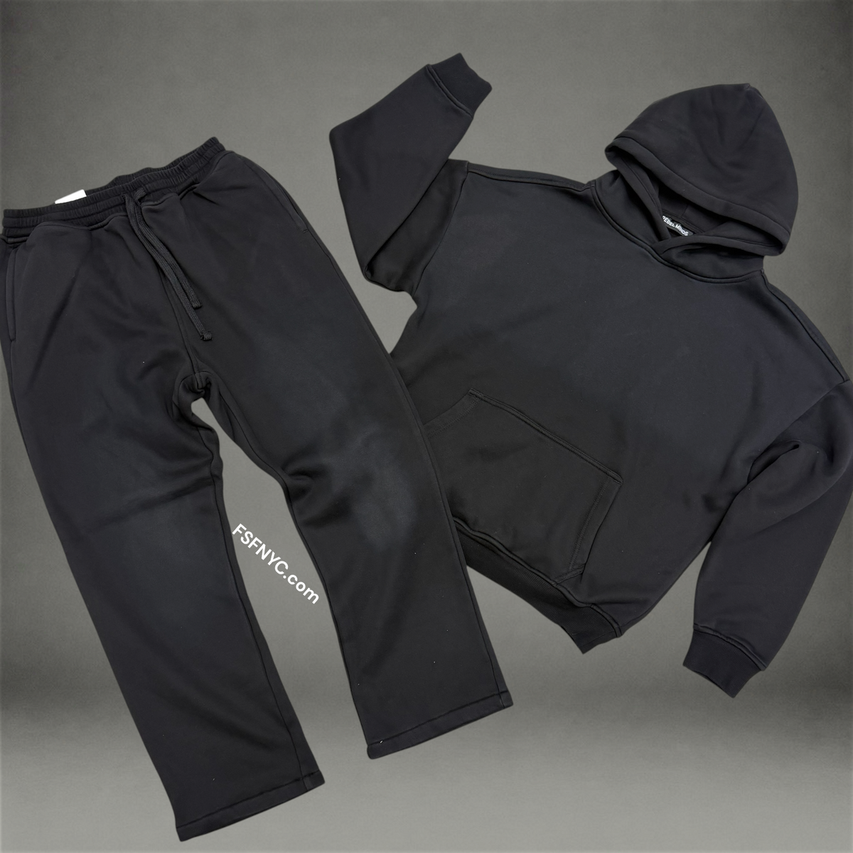 The Barguthi Sweatsuit - Black - 885