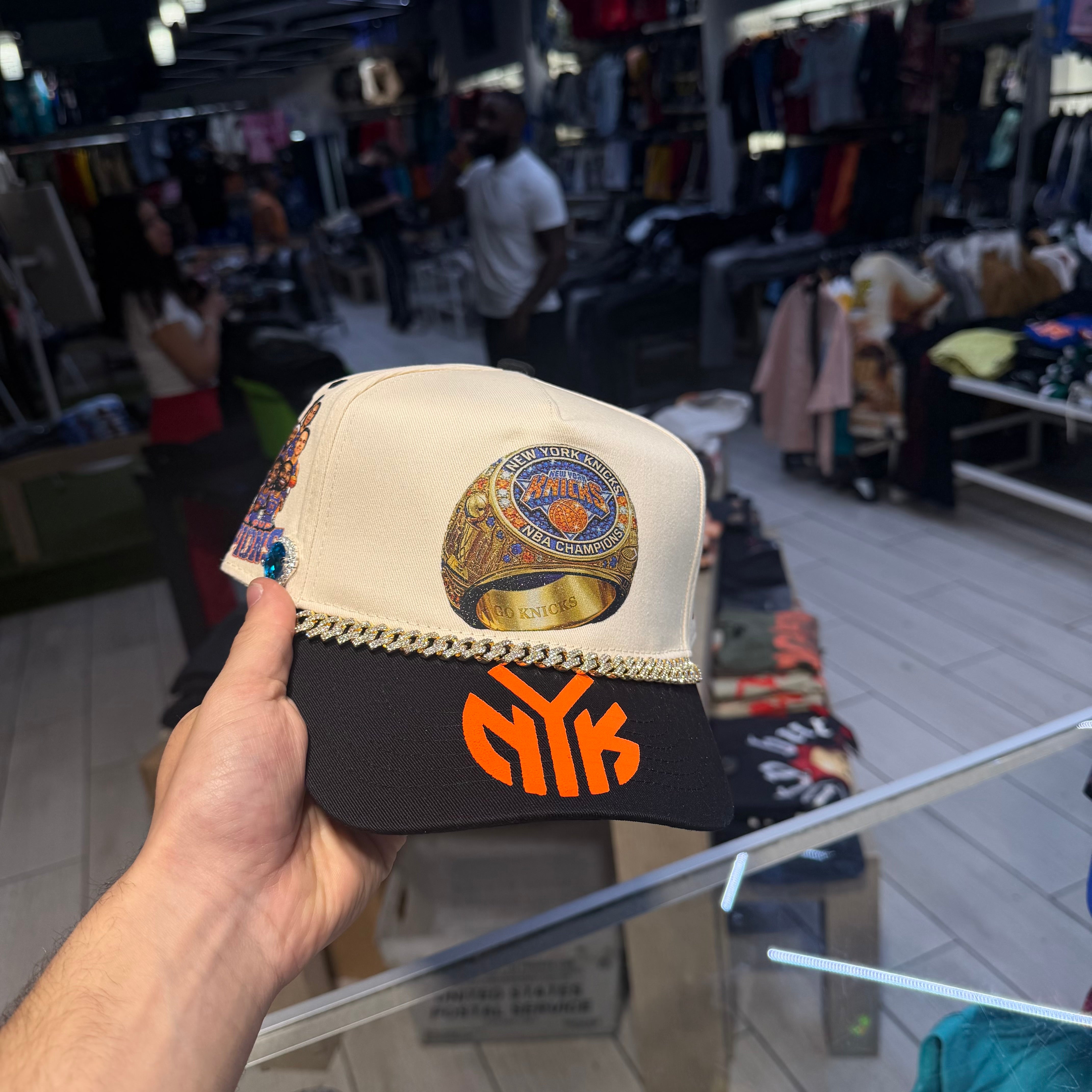 NY KNICKS - CHAMPION TRUCKER Black/Orange