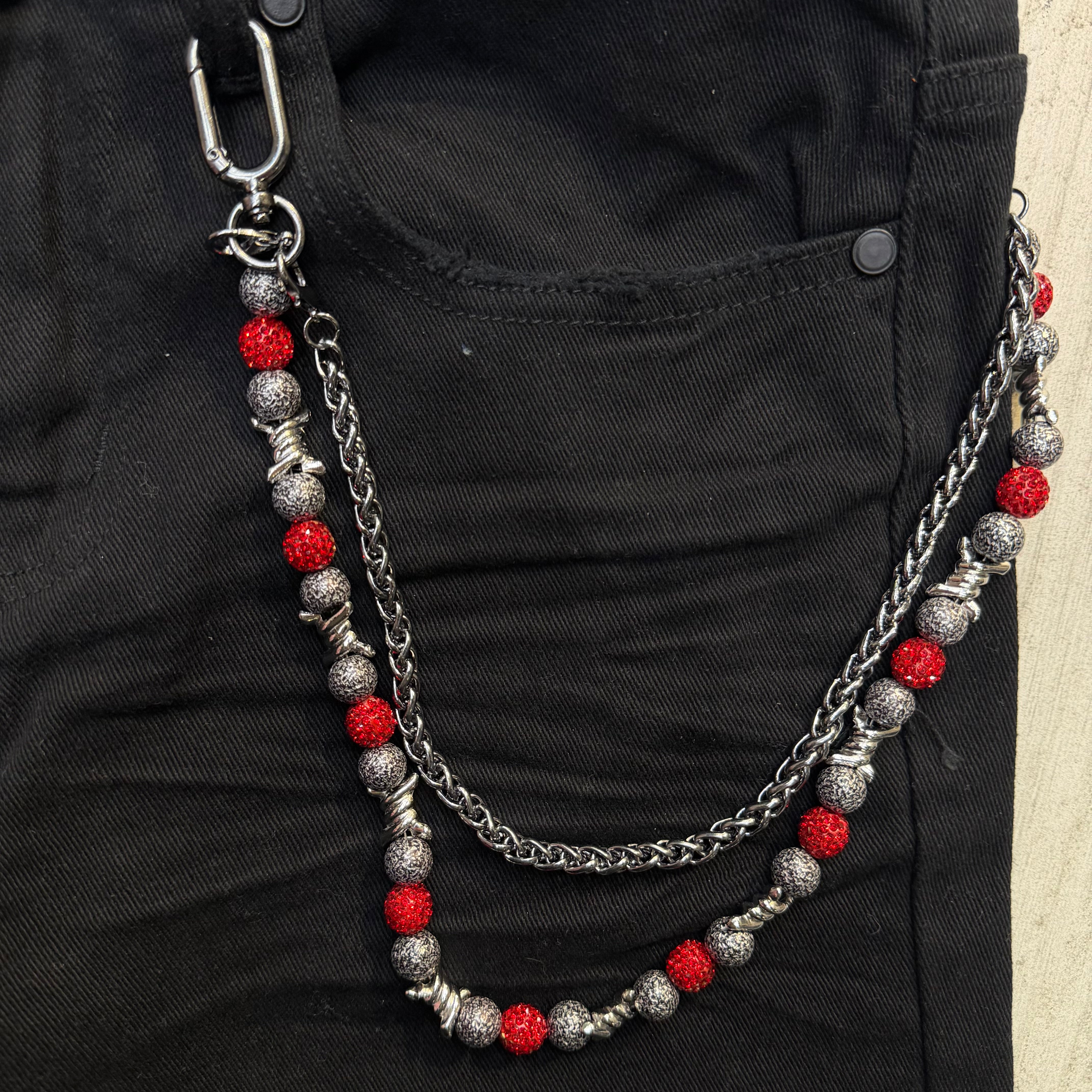 Wallet Chain - Red/Grey Pearls