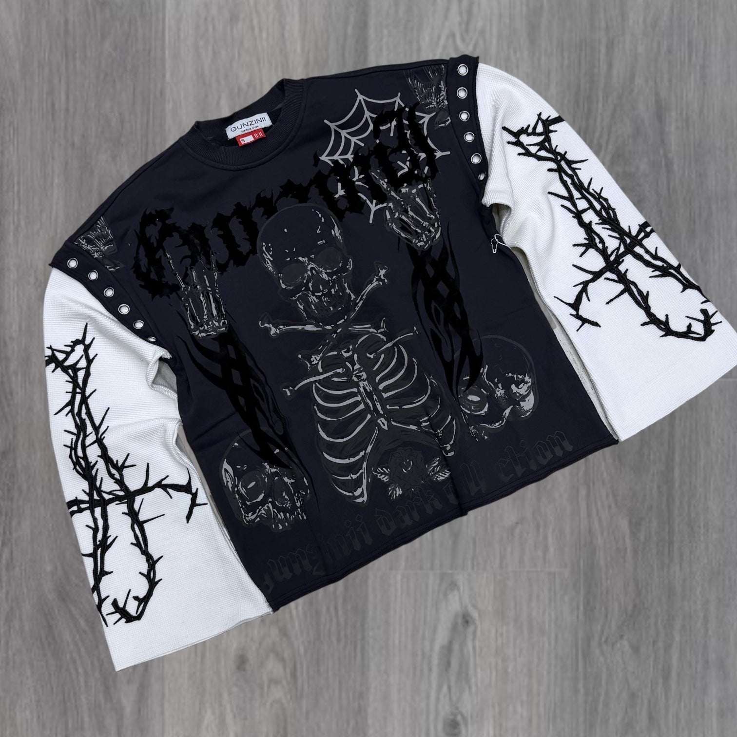 Gunzini - Dark Heart Crop L/S Tee - Charcoal - Gz797 zi