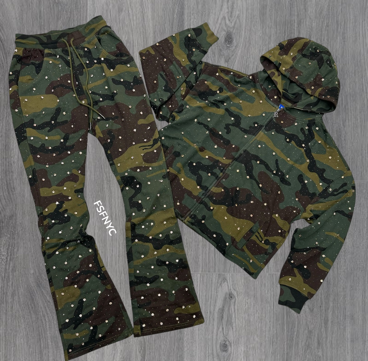 Stacked - Crystal Pullover Sweat Suit - Camo - 455 354