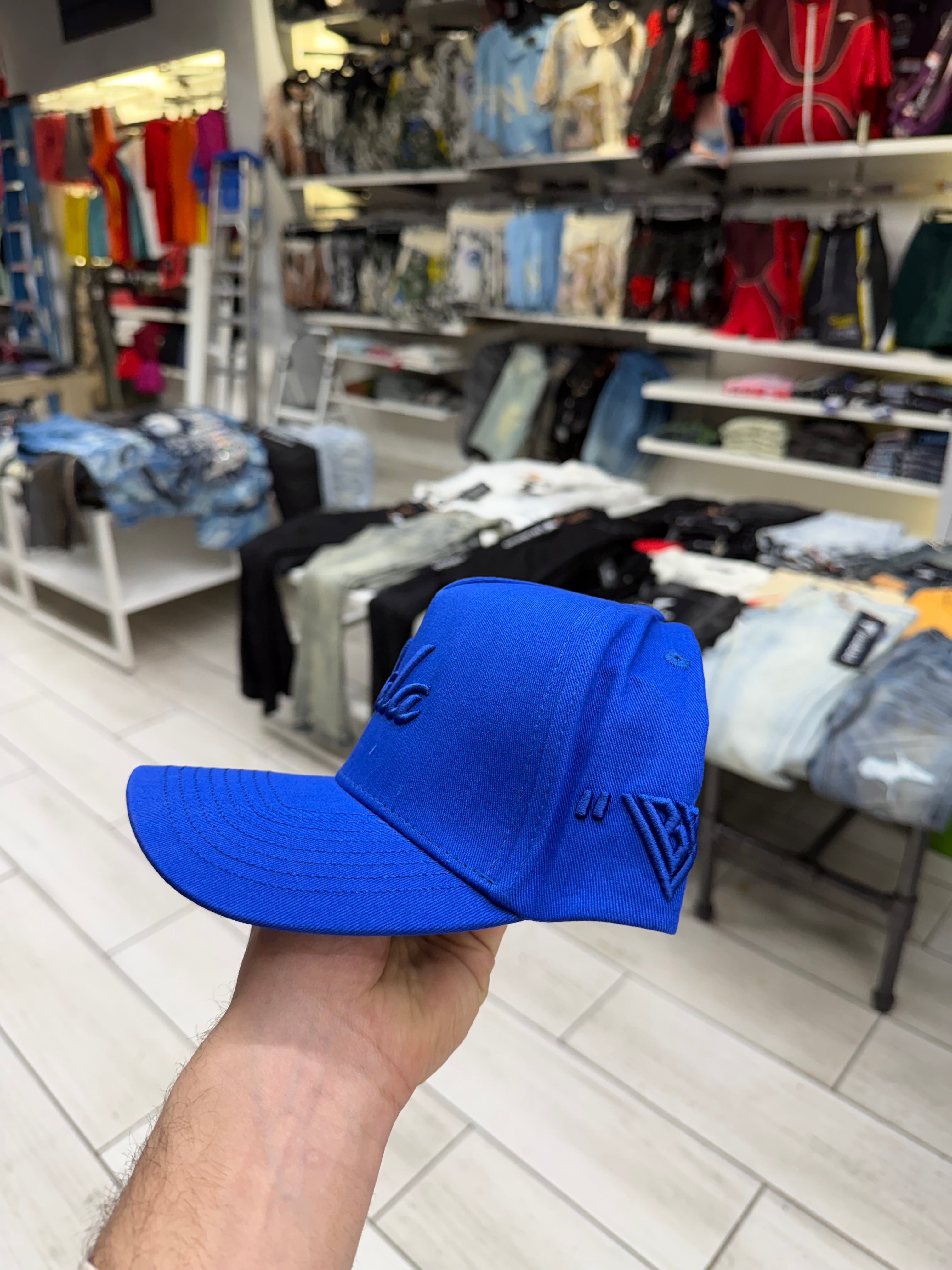 Valabasas Essential Trucker Hat - Electric Blue