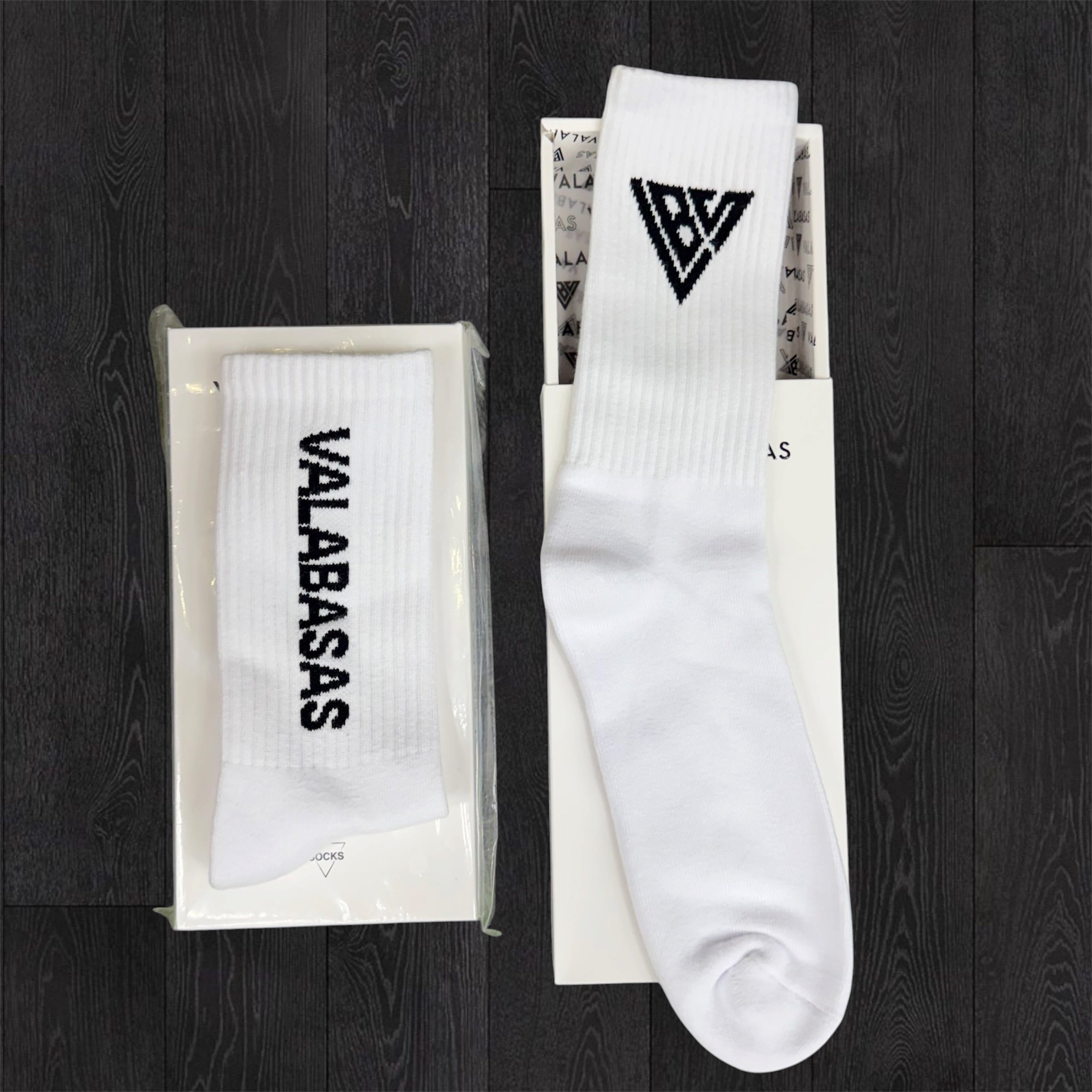 Valabasas Essential Socks - White