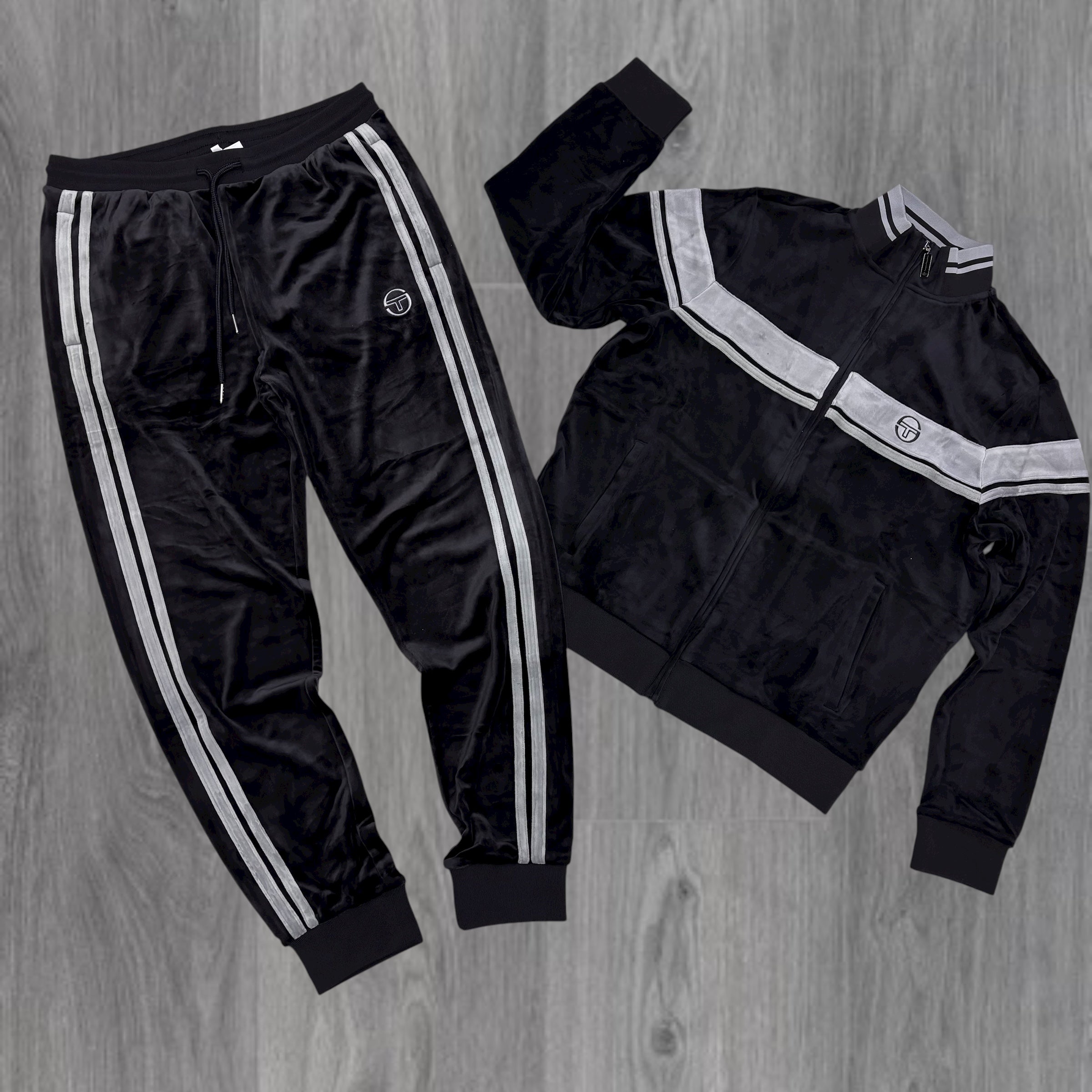 Sergio Tacchini - Velour Damarindo Track Set - Black Beauty