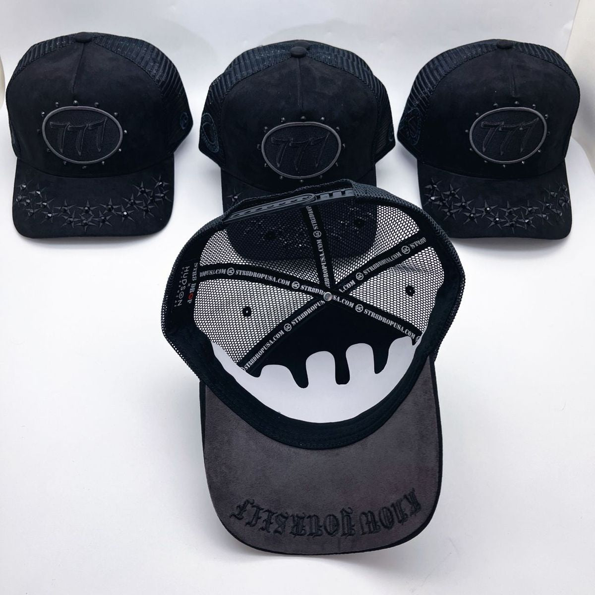 Hudson - 777 Trucker hat - Triple Black