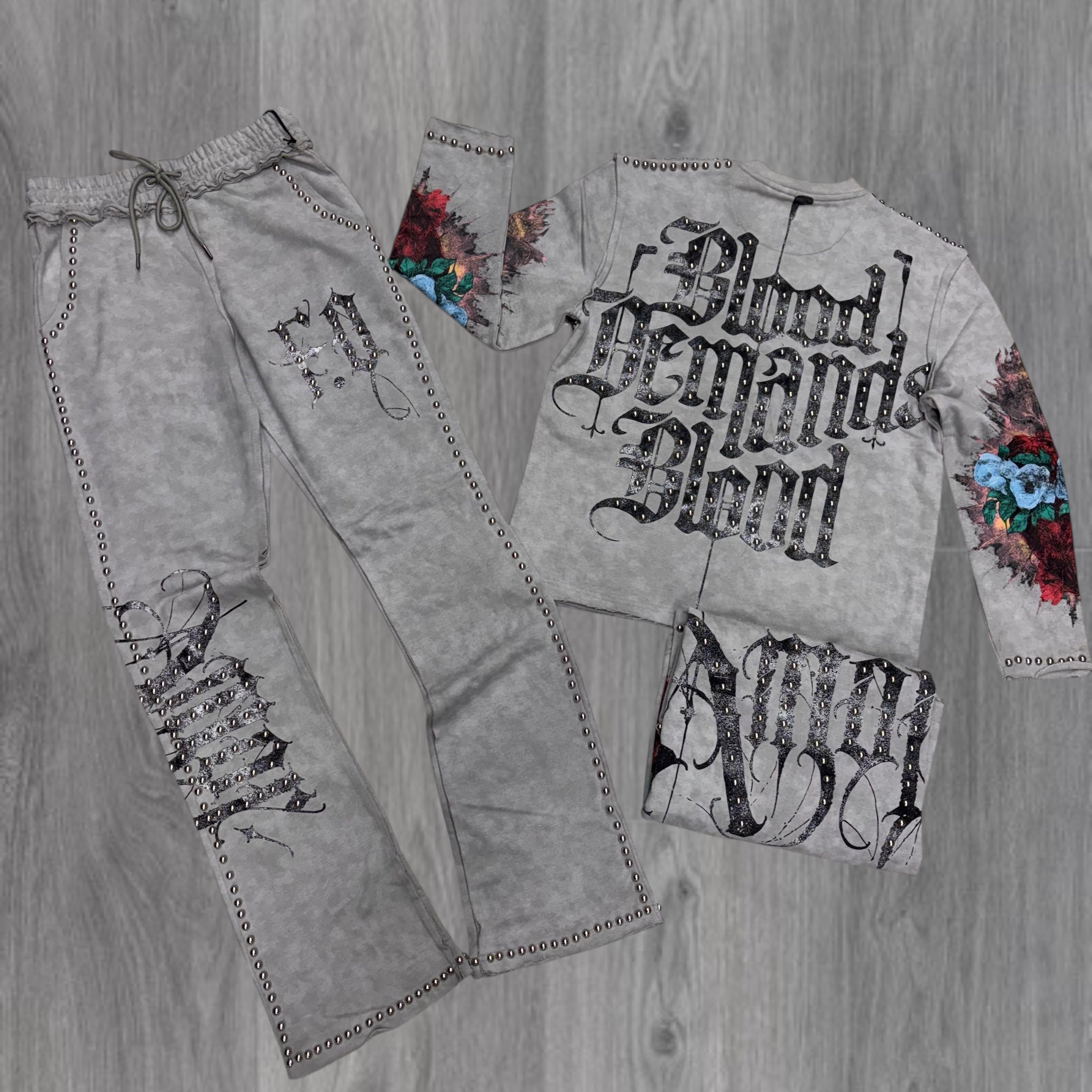 MAKOBI - “ AMOR” Studs Sweatsuit - GRYWSH - 4226
