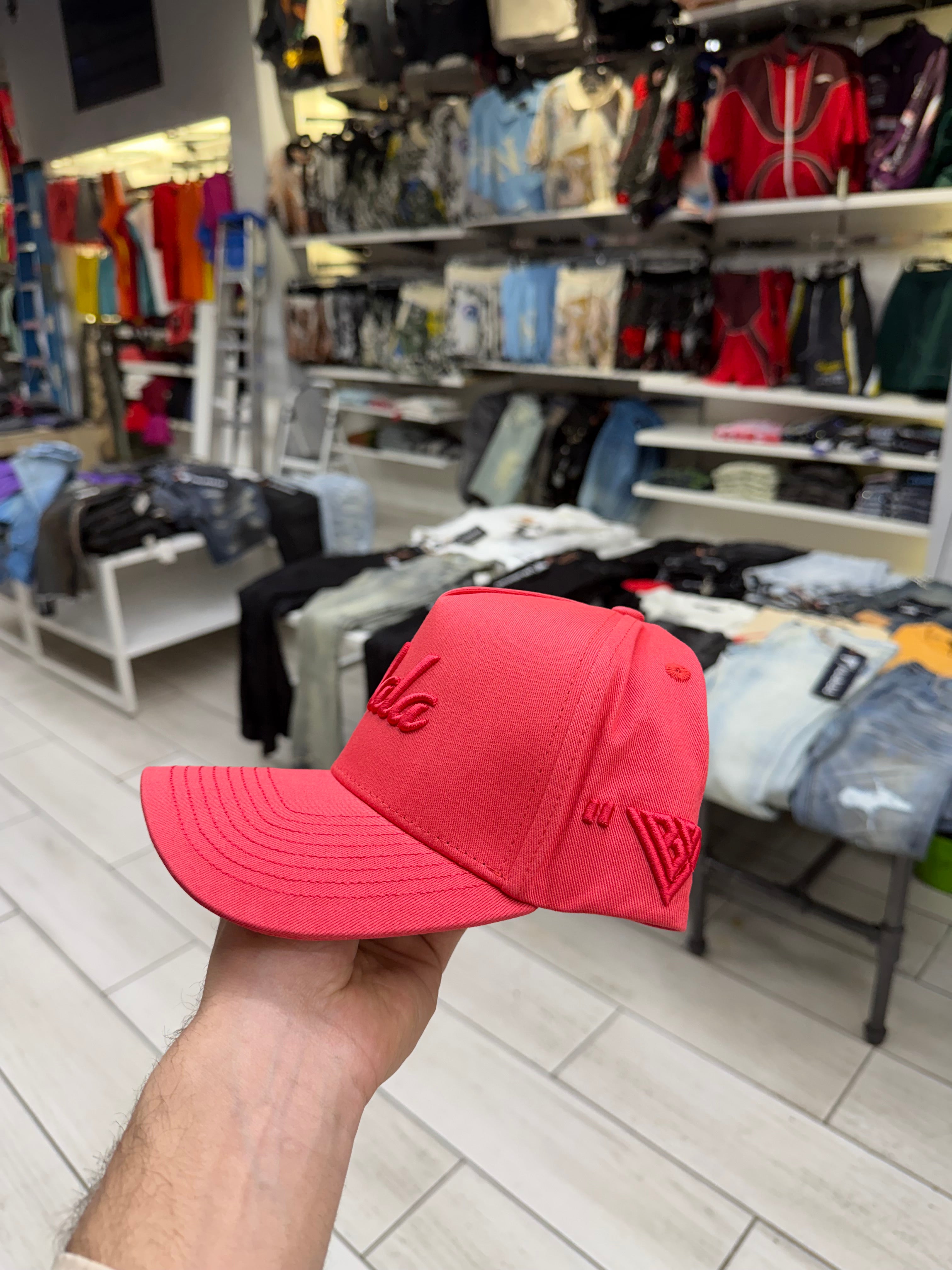 Valabasas Essential Trucker Hat - Coral