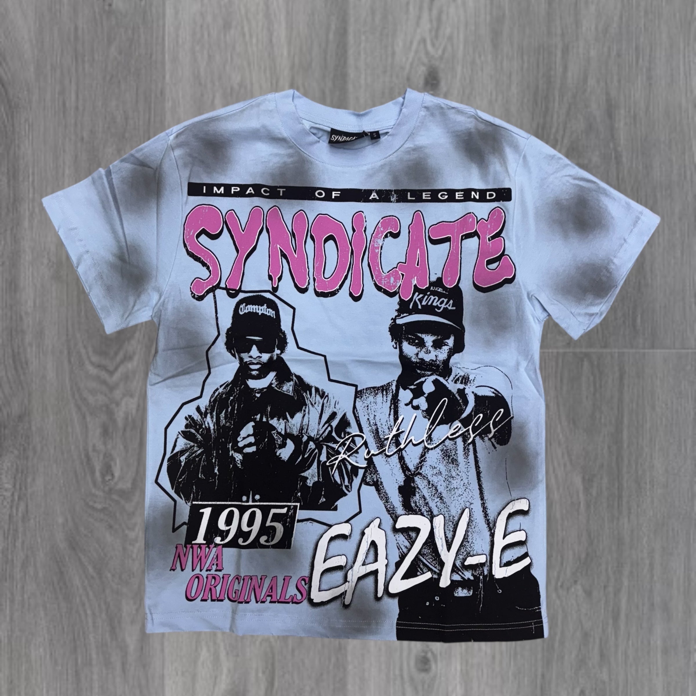 SYN  “ EAZYE “ T-Shirt - BBYBLUE - SYNQT1
