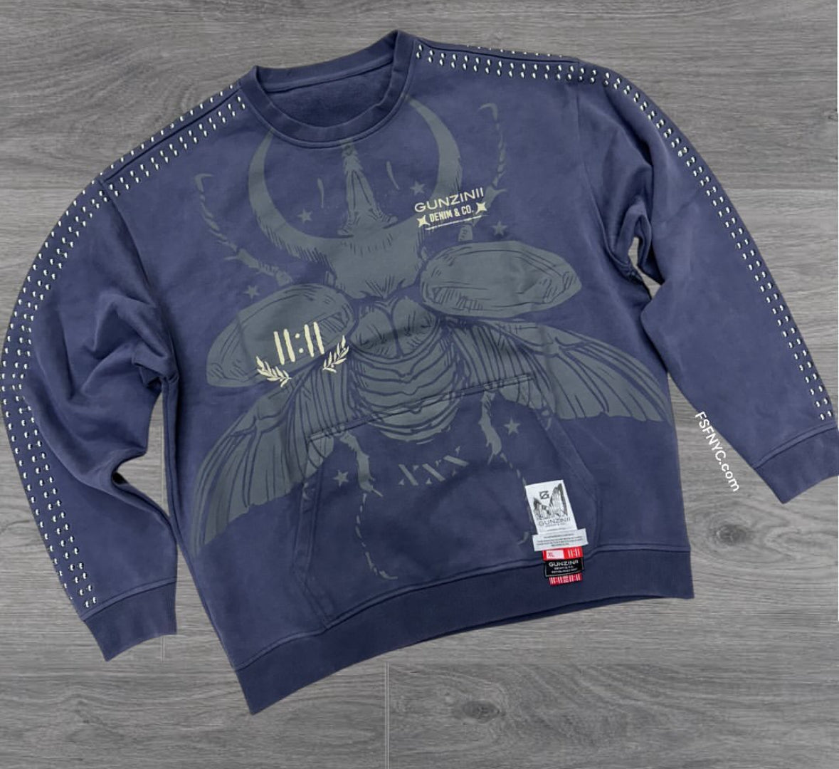 Gunzinii - Watching Studded Crew Sweatshirt - DARK GREY - GZ509