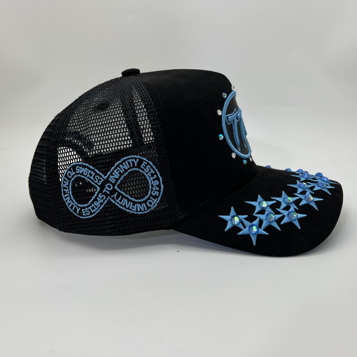 Hudson - 777 Circle Trucker hat - Black/UNC V1