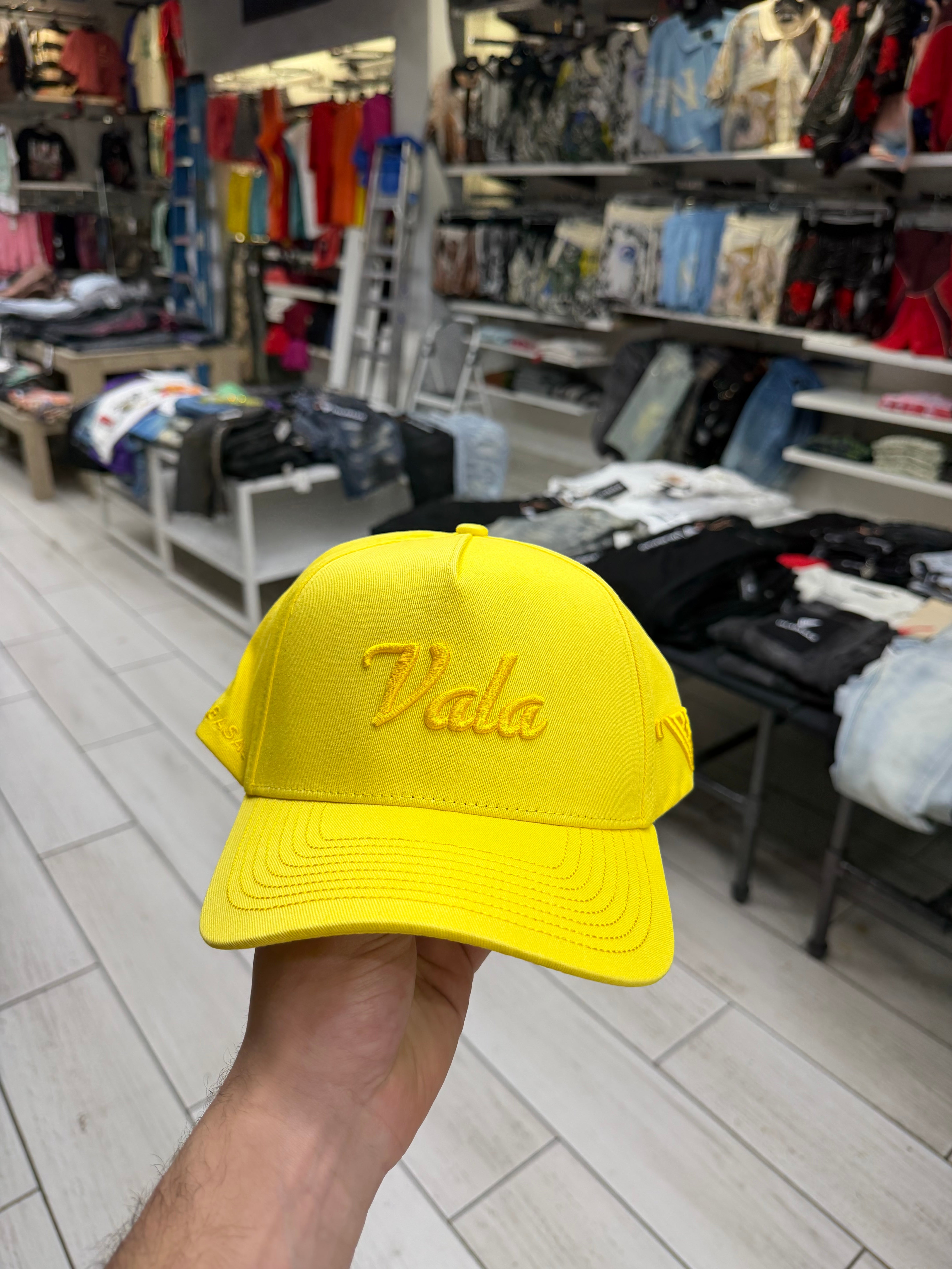 Valabasas Essential Trucker Hat - Yellow