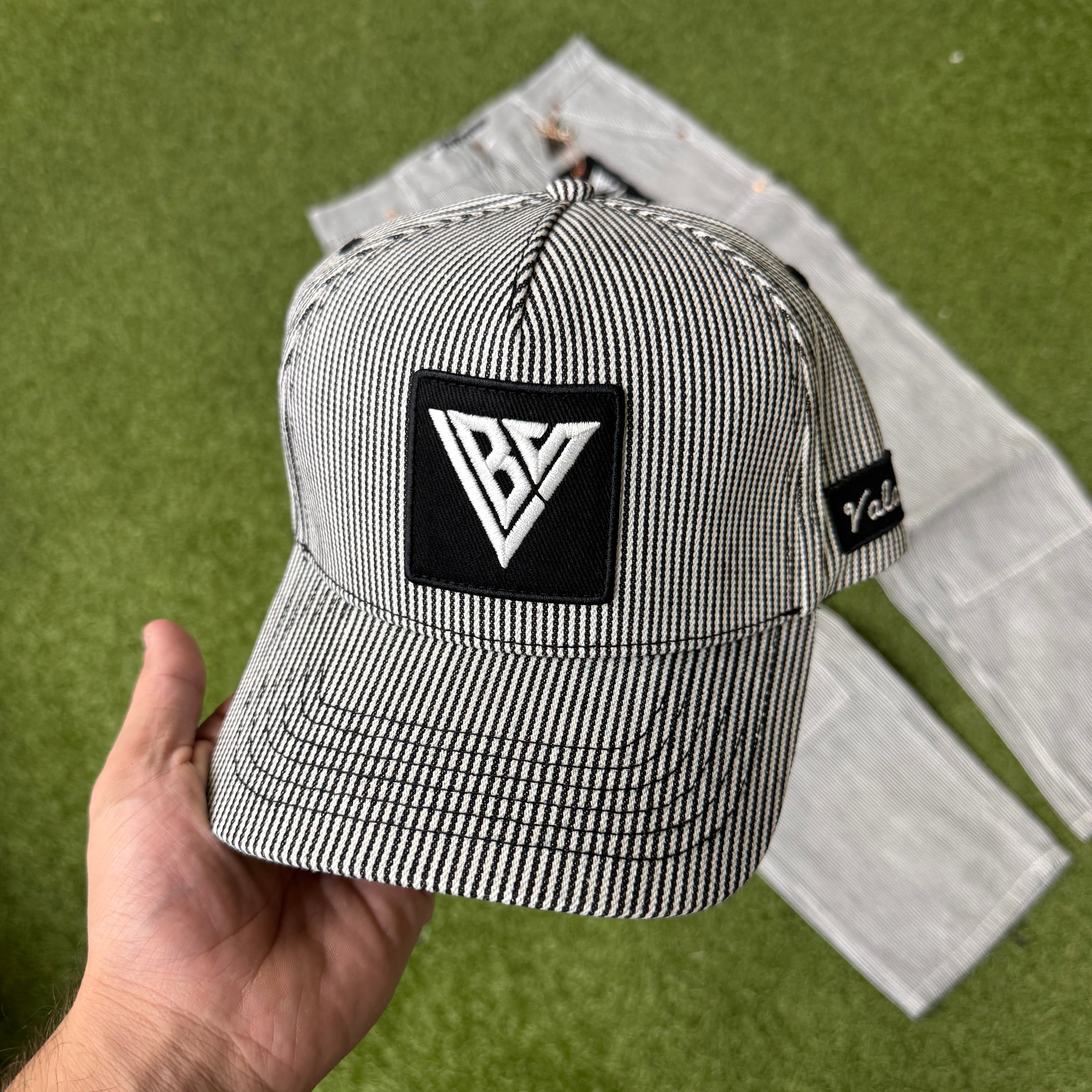Valabasas - Noctis Snap Hat - Black