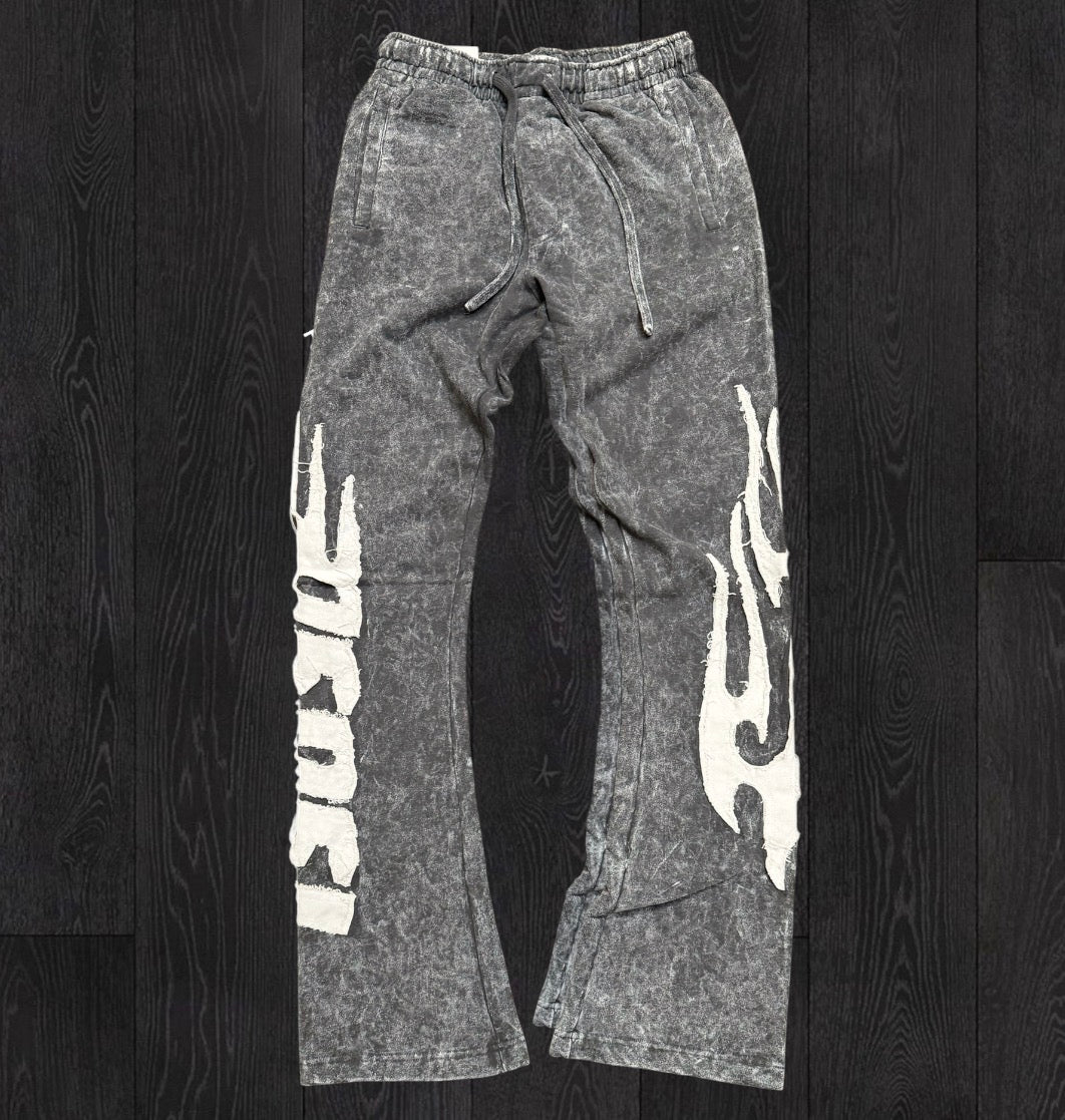 Rebel - Stacked Sweat Pants Flames - Grey - 407