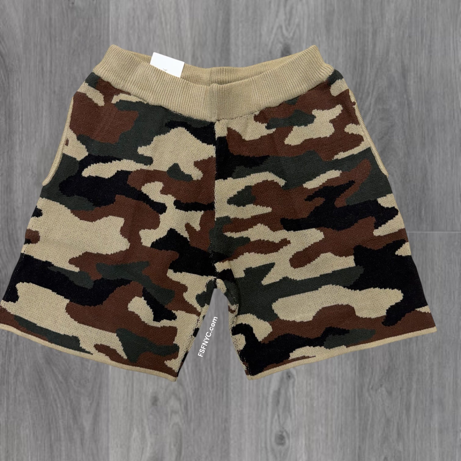 Rebel - Sweater Shorts - Woodland - 924
