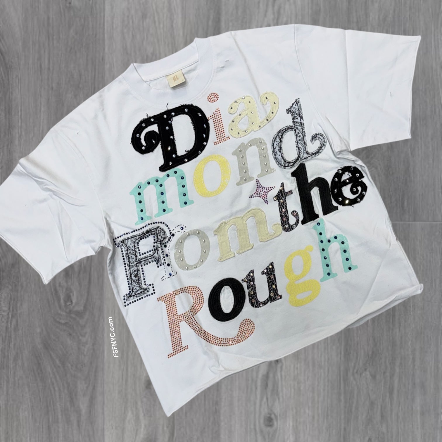 R - Sov. Patch Work T-shirt - white - 126