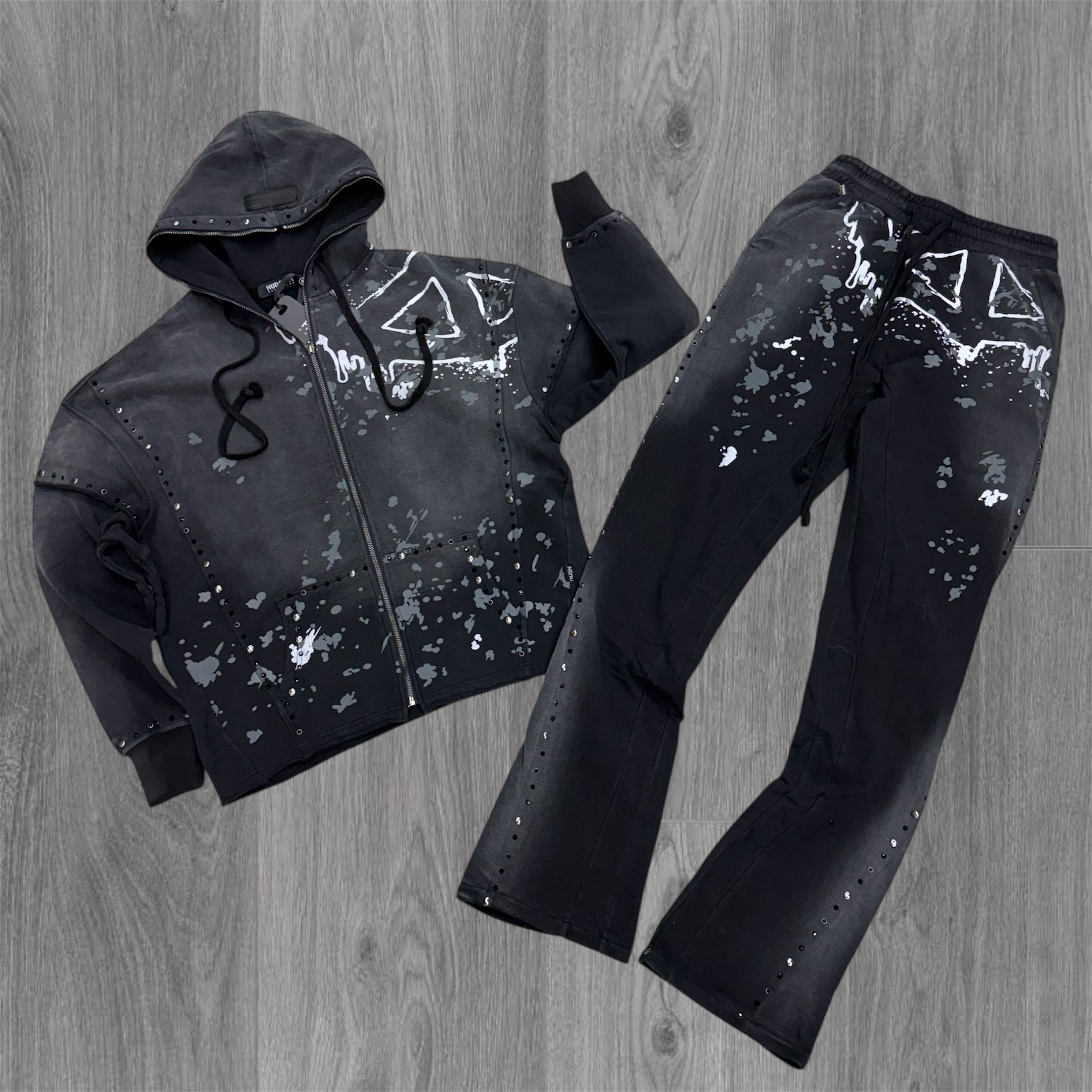 LHDSN - Stacked Peace  Sweat Suit - Black - 635