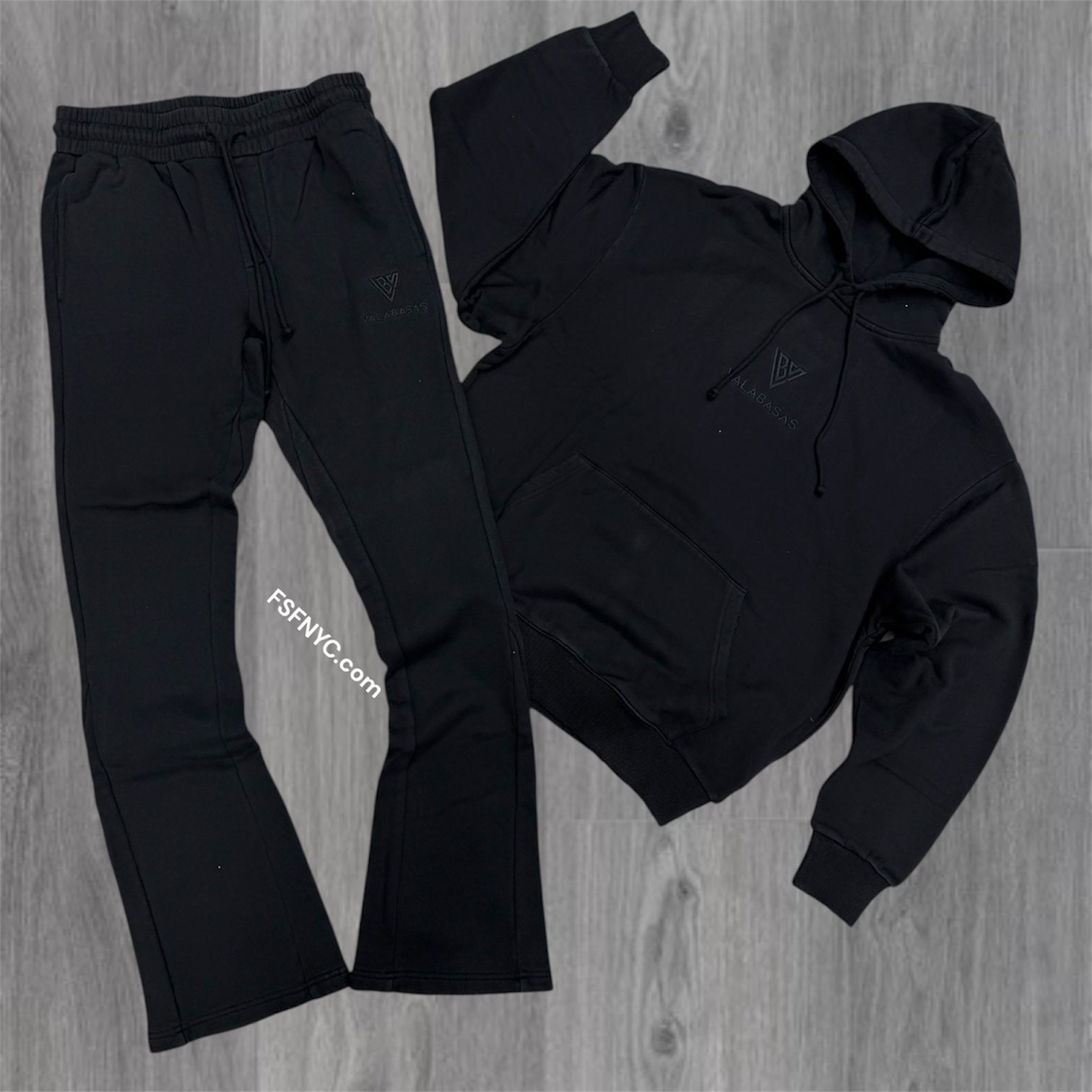 Valabasas - Stacked ءPlain Sweatsuit - Black