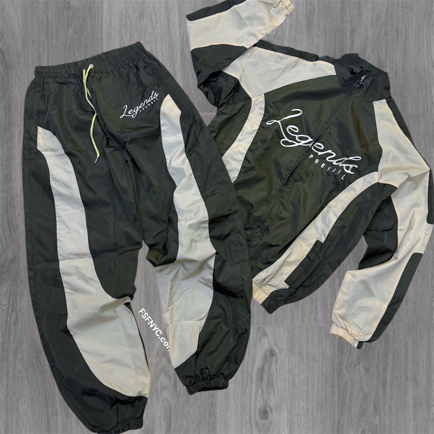 Prevail - Windbreaker set - Olive - 1993