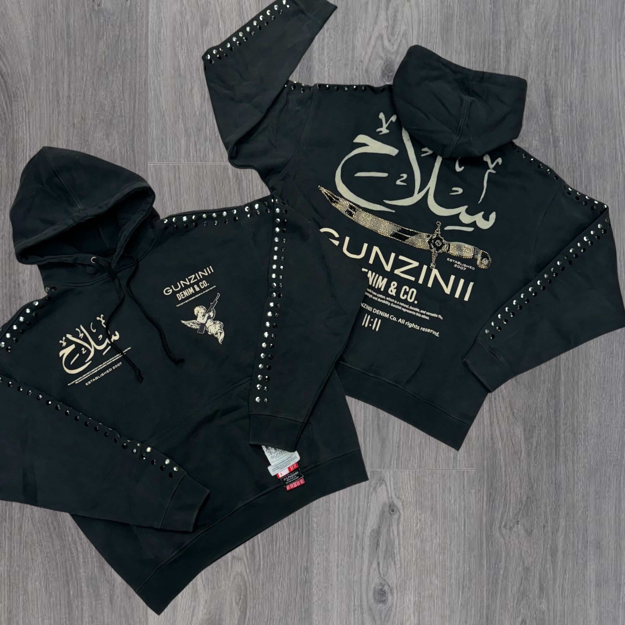 Gunzinii سلاح Hoodie Black GZ510