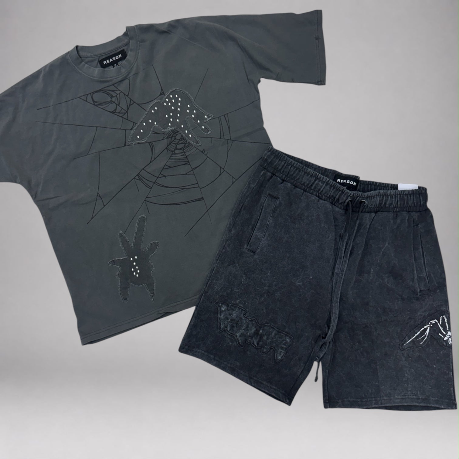 Reason - Spiderwebs Short Set - Charcoal - 602