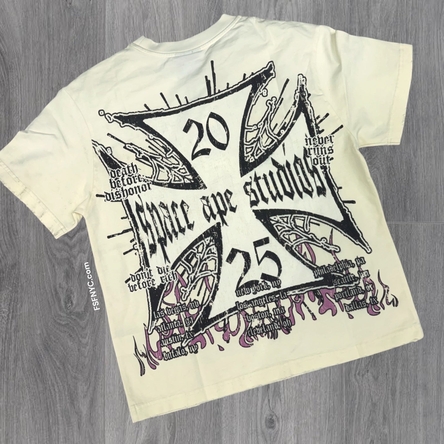 Space - Skull Spike T-shirt - Natural - TS01 -