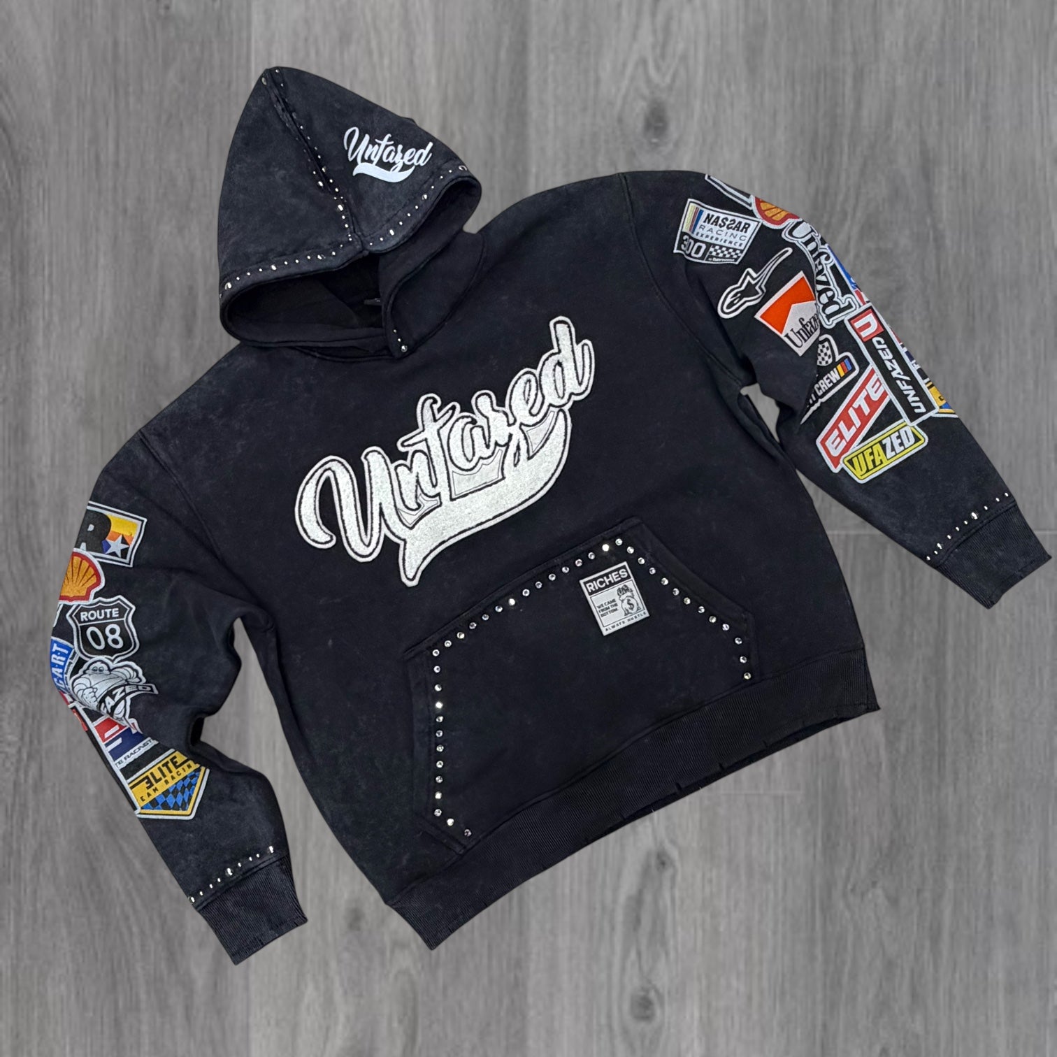 Elite - Pullover Hoodie - Black - 1094