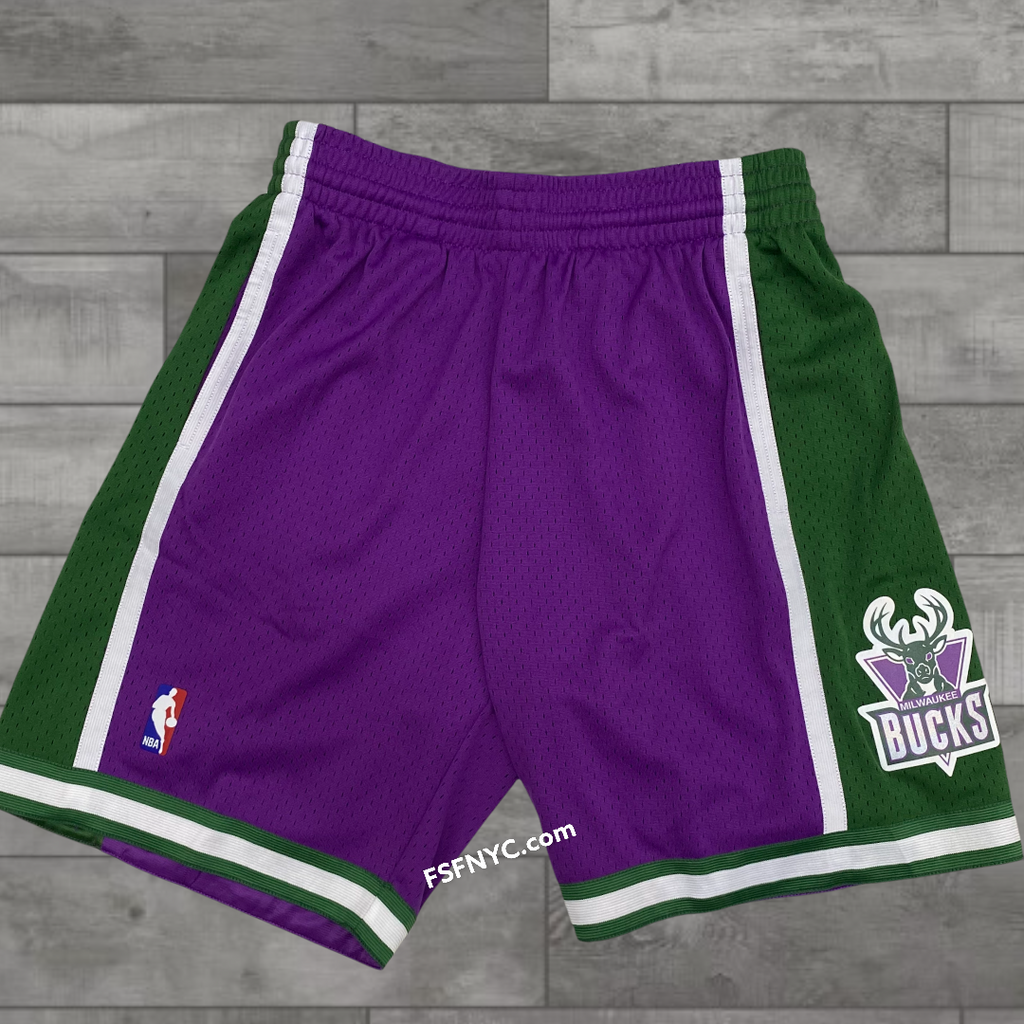 Mitchell & Ness Mens NBA Milwaukee Bucks Shorts PSHR1220-MBUYYPPPPRGN  Purple/Green